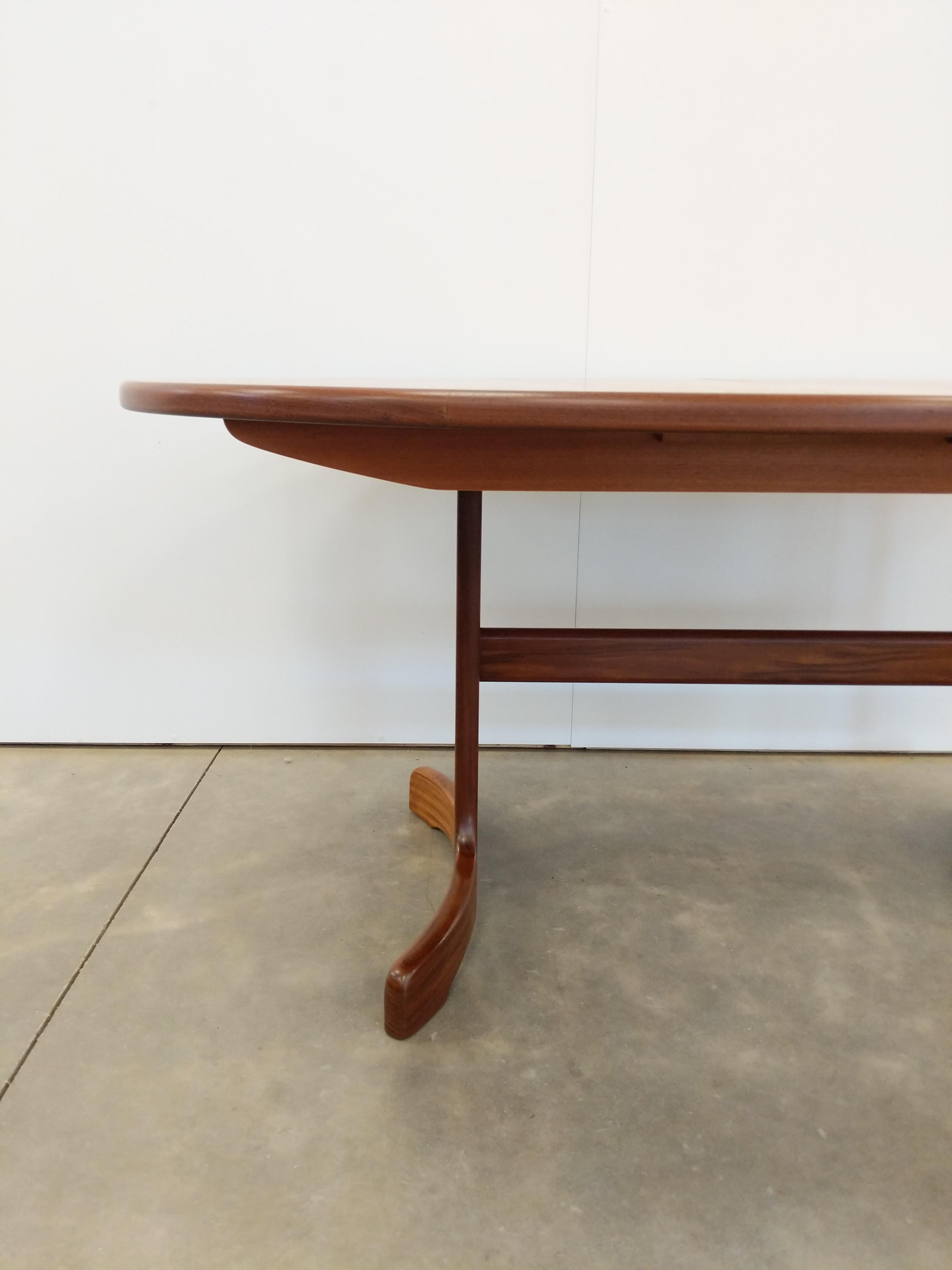20ième siècle Table de salle à manger extensible en teck Vintage Mid Century Modern par G-Plan en vente