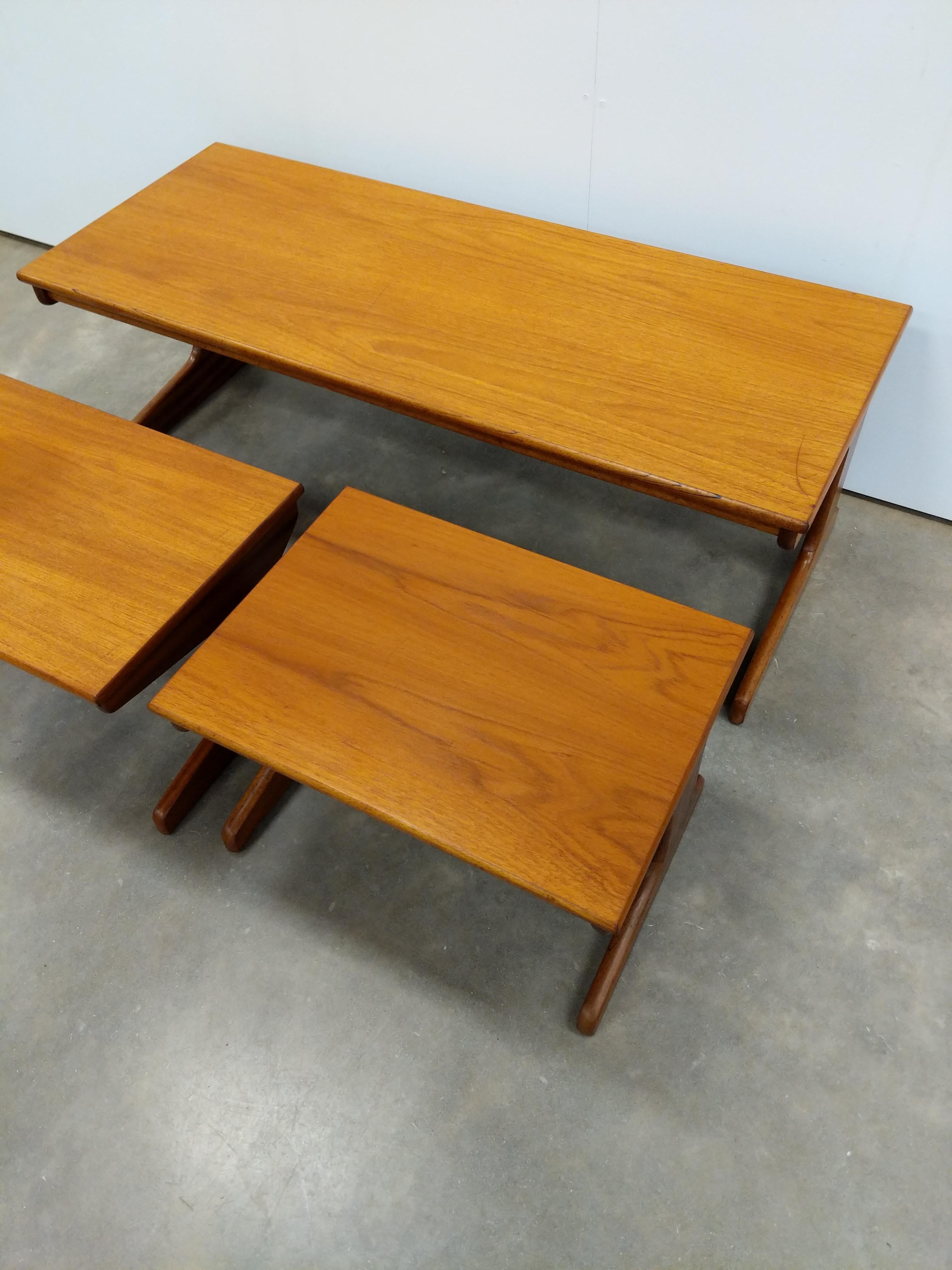 Mid-Century Modern Vintage Mid Century Modern Teak Nesting Tables by Portwood For Sale
