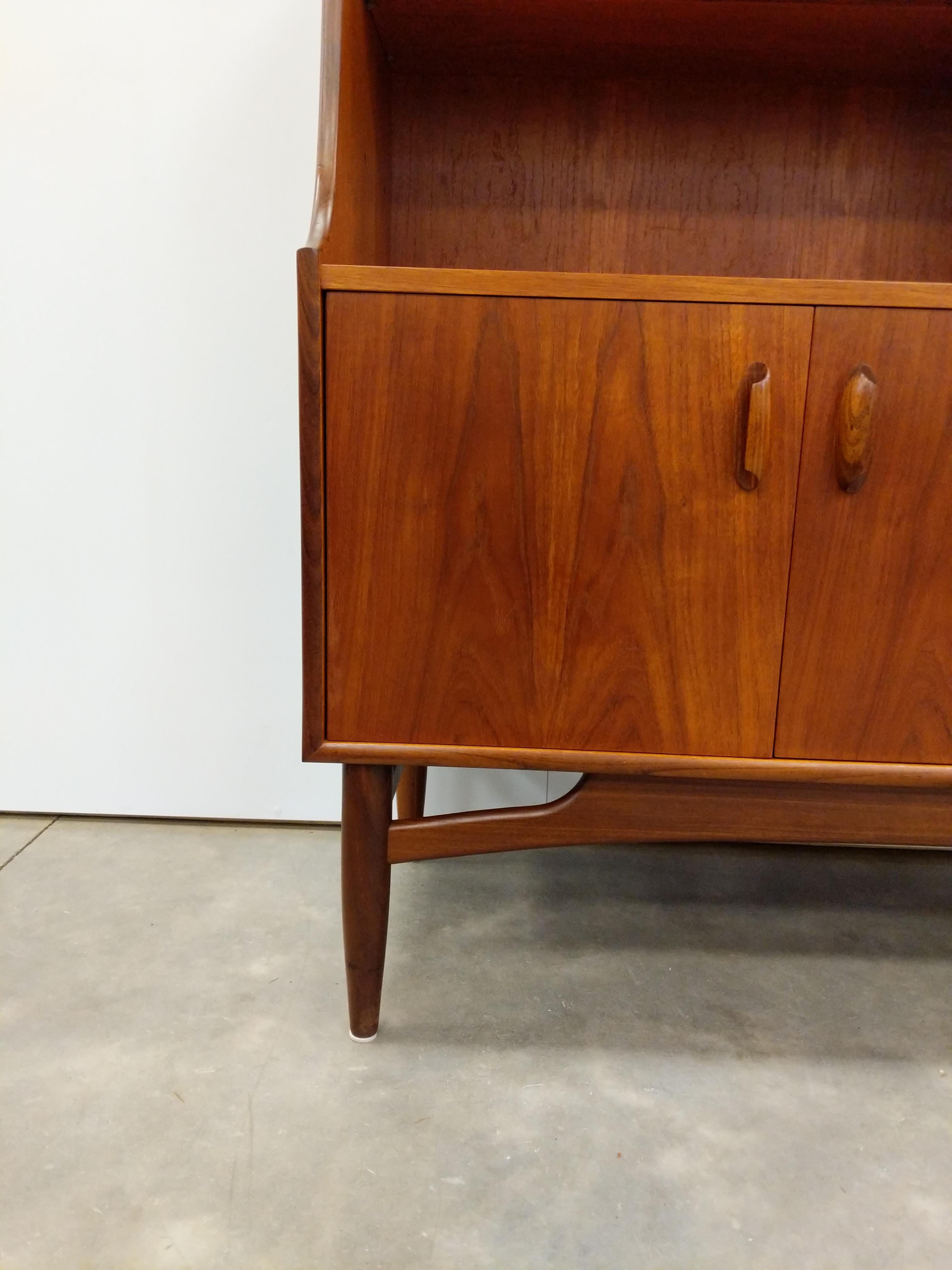 Vintage Mid Century Modern Teak Sideboard by G Plan For Sale 2