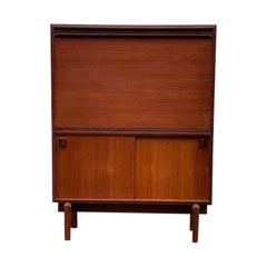 Mobile bar vintage in legno di teak di metà secolo, importazione britannica