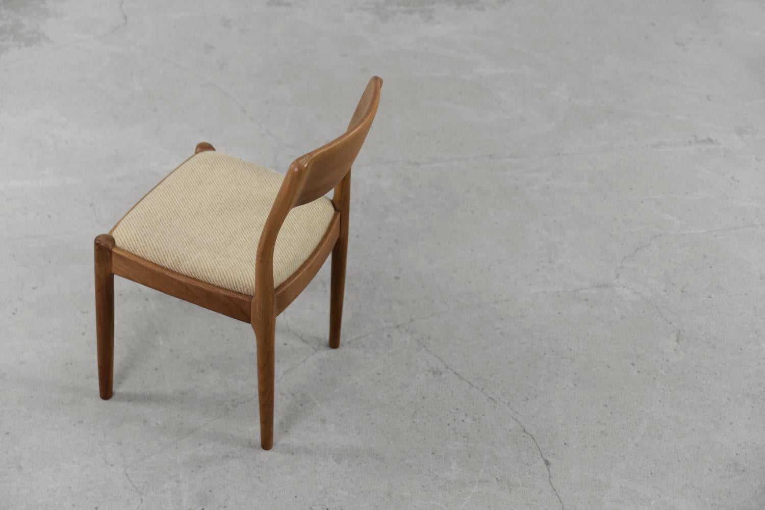 Mid-20th Century Vintage Mid-Century Modern Teak Wood & Fabric Dining Chair by Juul Kristensen For Sale