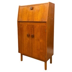 Vintage Mid Century Modern Teakholz Petite Flip Top Cocktail Tisch Bar Schrank
