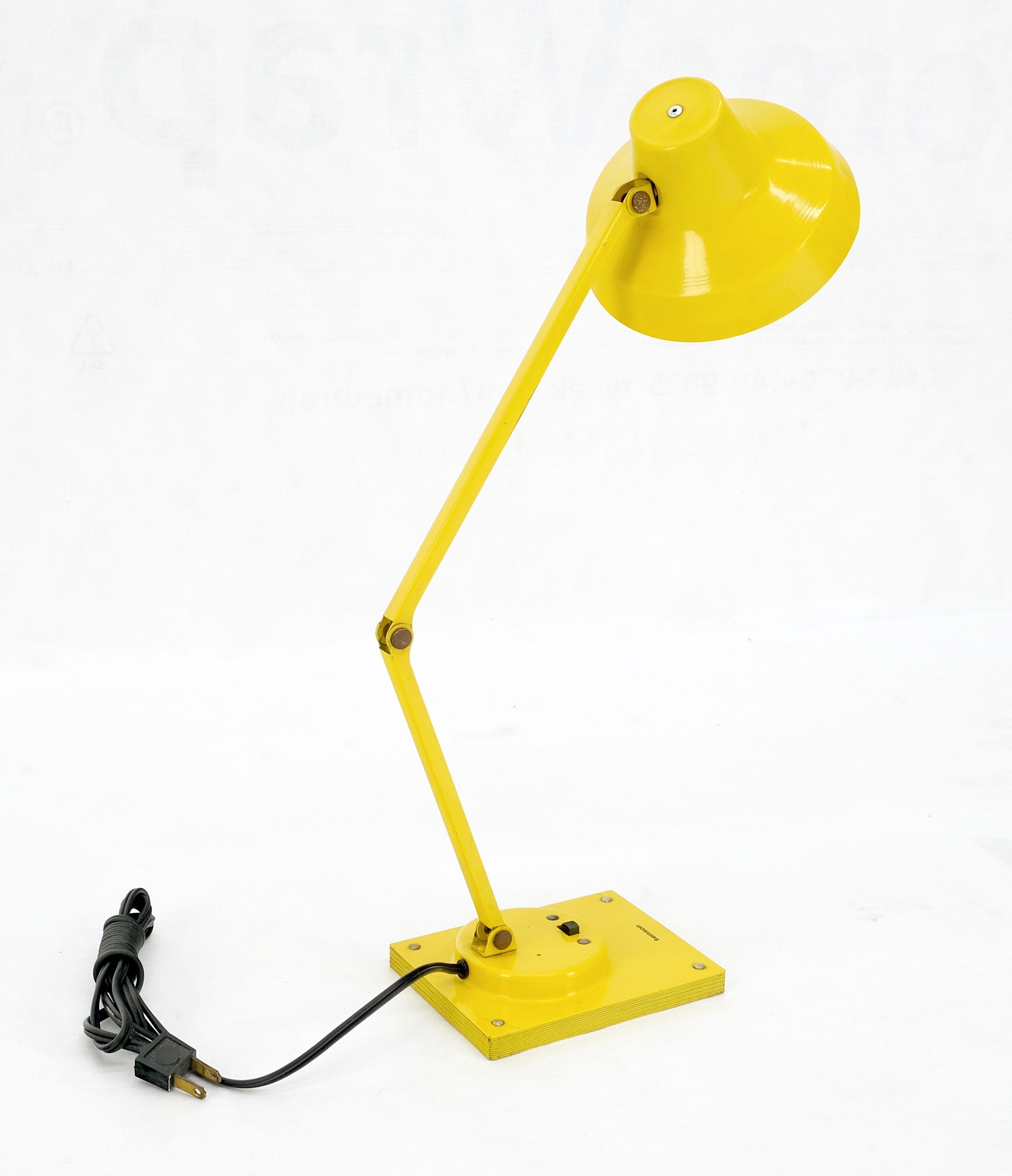 20th Century Vintage Mid-Century Modern Tensor Bright Yellow Enamel Adjustable Desk Lamp For Sale