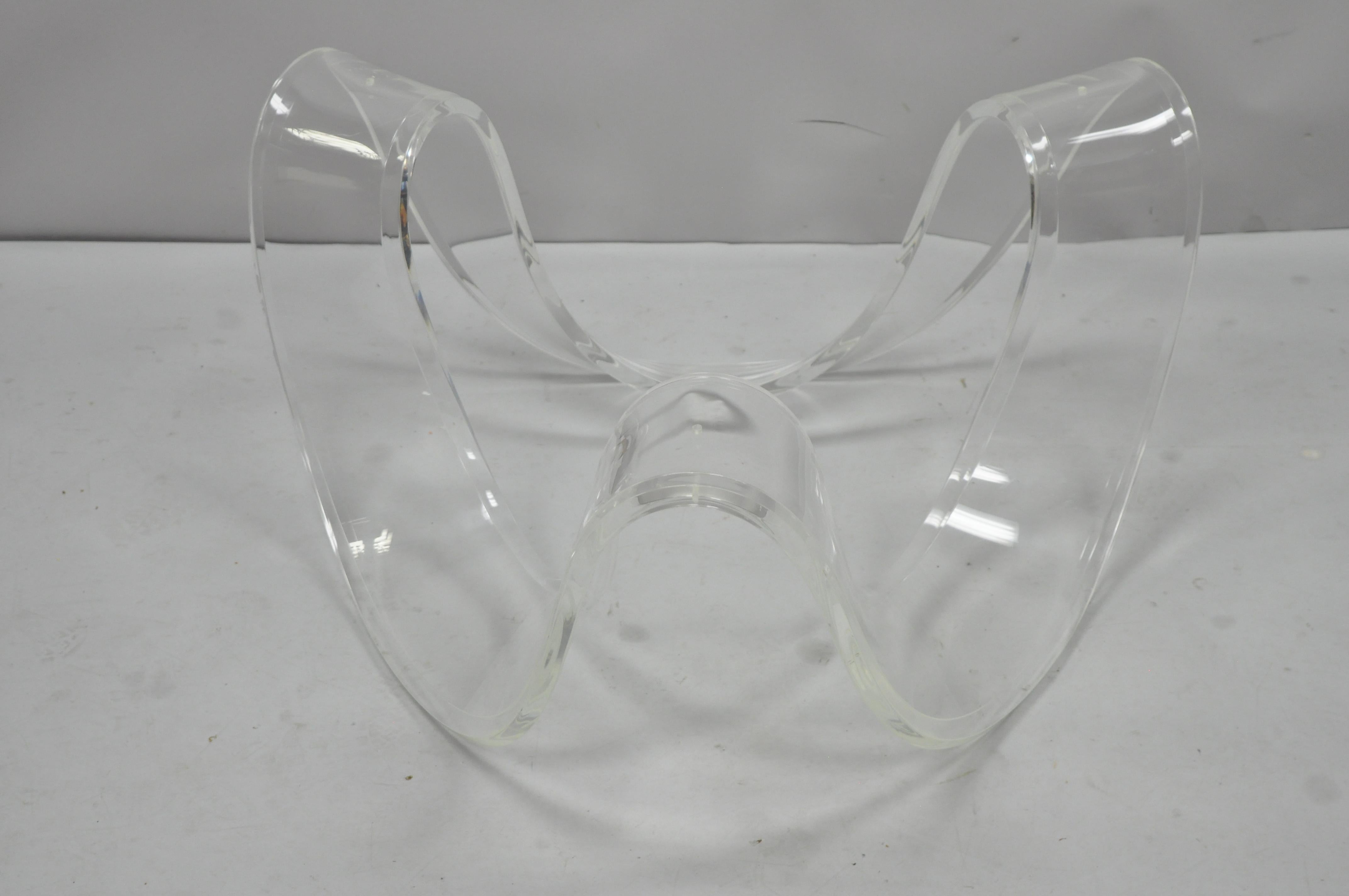 Vintage Mid-Century Modern thick clear Lucite Ribbon wave coffee table base. Item features wave/ribbon form clear Lucite coffee table base, very nice vintage item, sleek sculptural form, circa 1960s. Measurements: 15