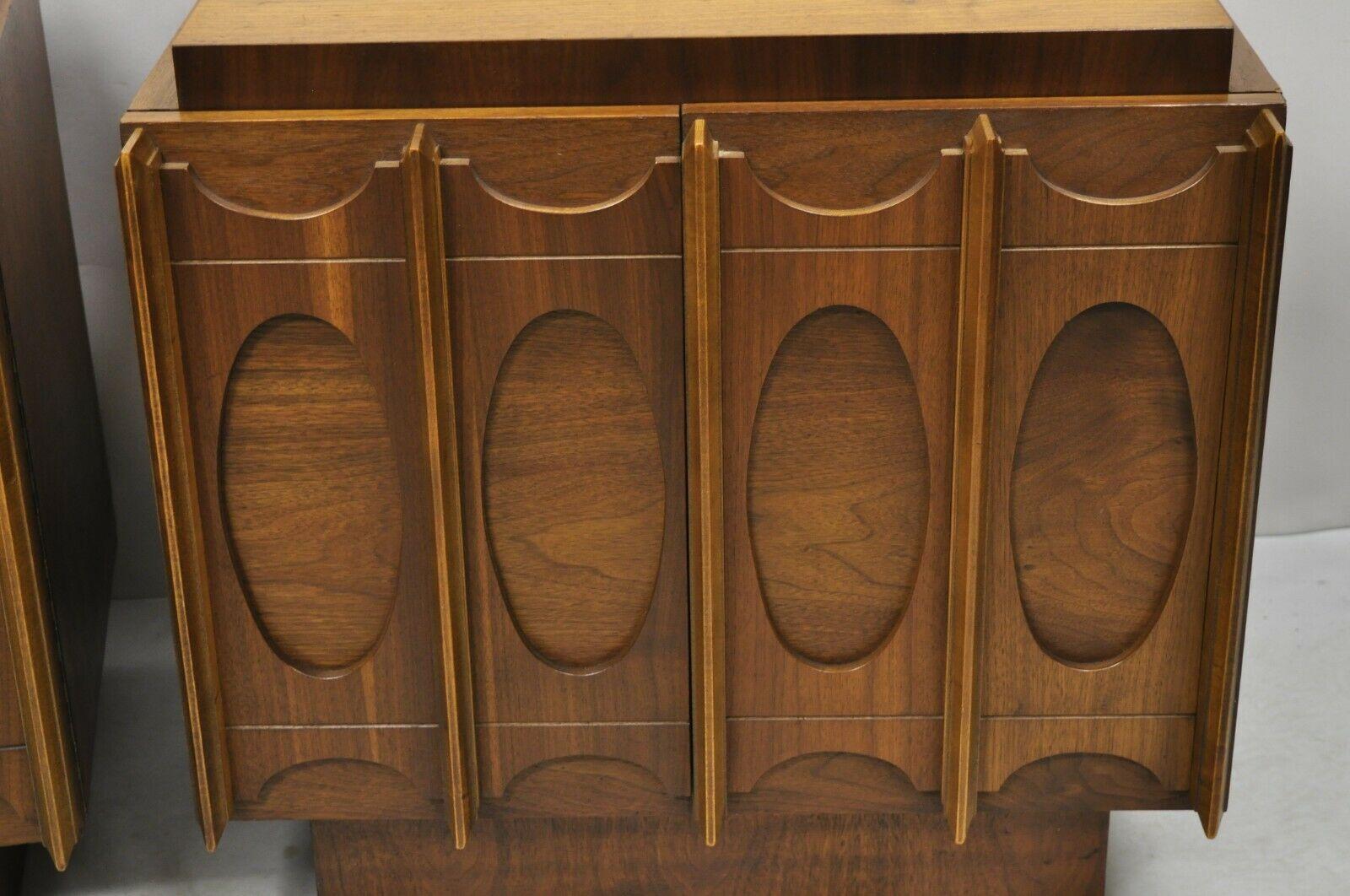 Canadian Vintage Mid-Century Modern Tobago Sculpted Walnut Nightstands, a Pair For Sale