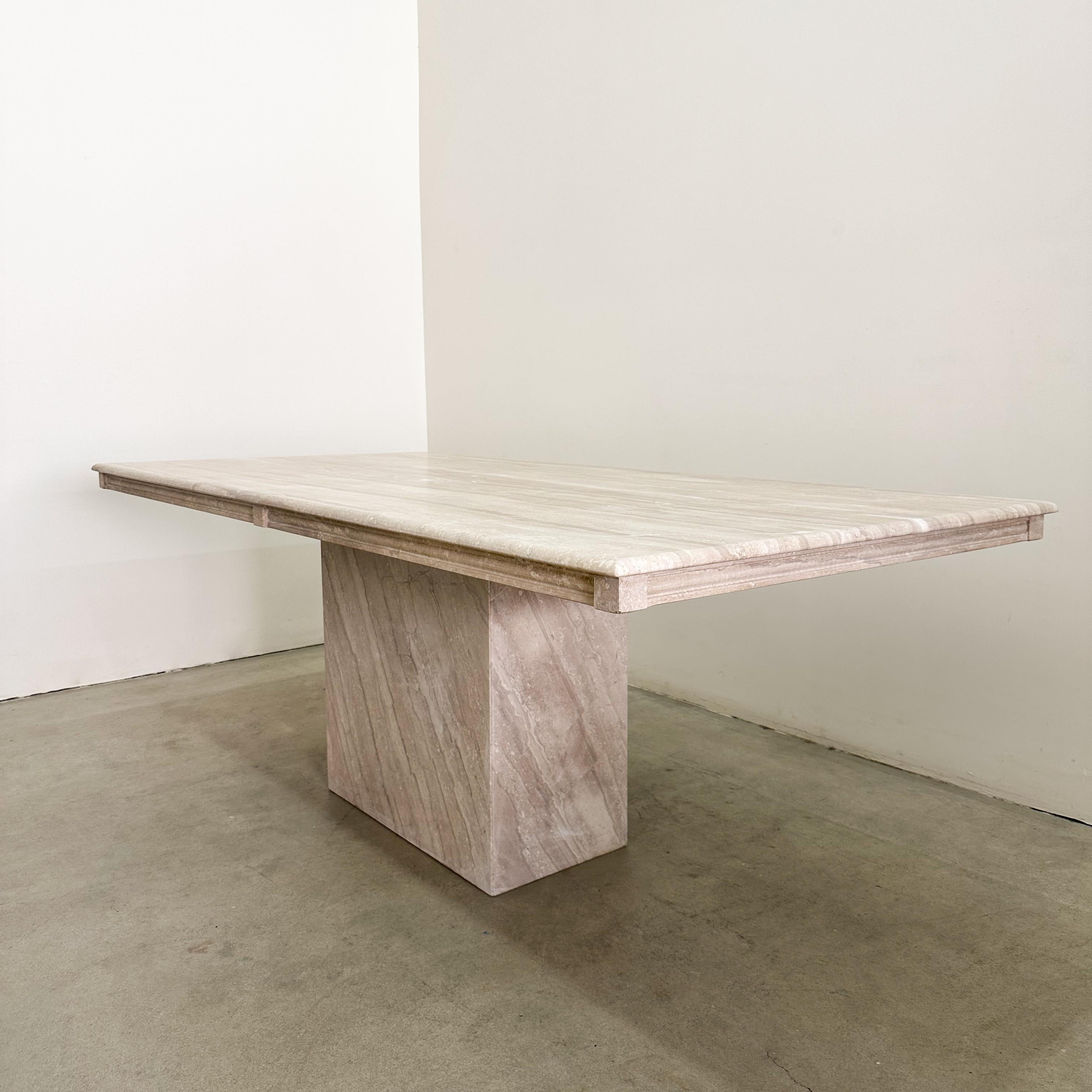 Vintage Mid-Century Modern Travertine Stone Rectangle Dining Table 70s 80s en vente 4