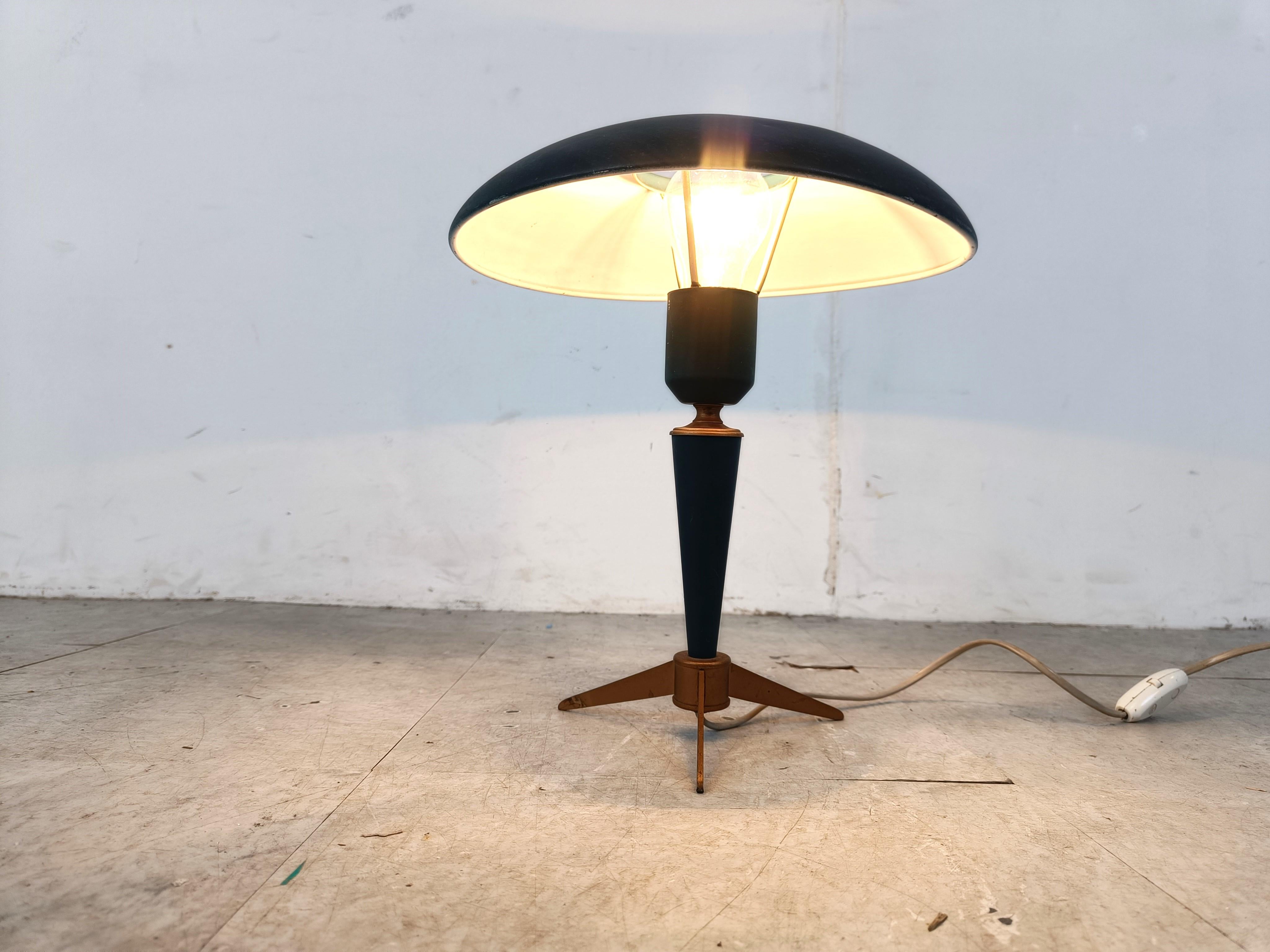 Vintage Mid-Century Modern Tripod Table Lamp by Louis Kalff for Philips For Sale 2