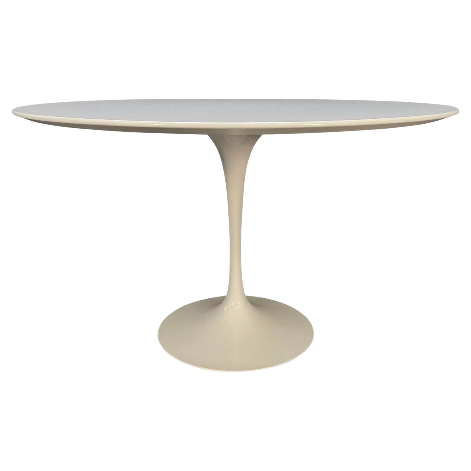 Vintage Mid Century Modern Tulip Dining Table by Eero Saarinen for