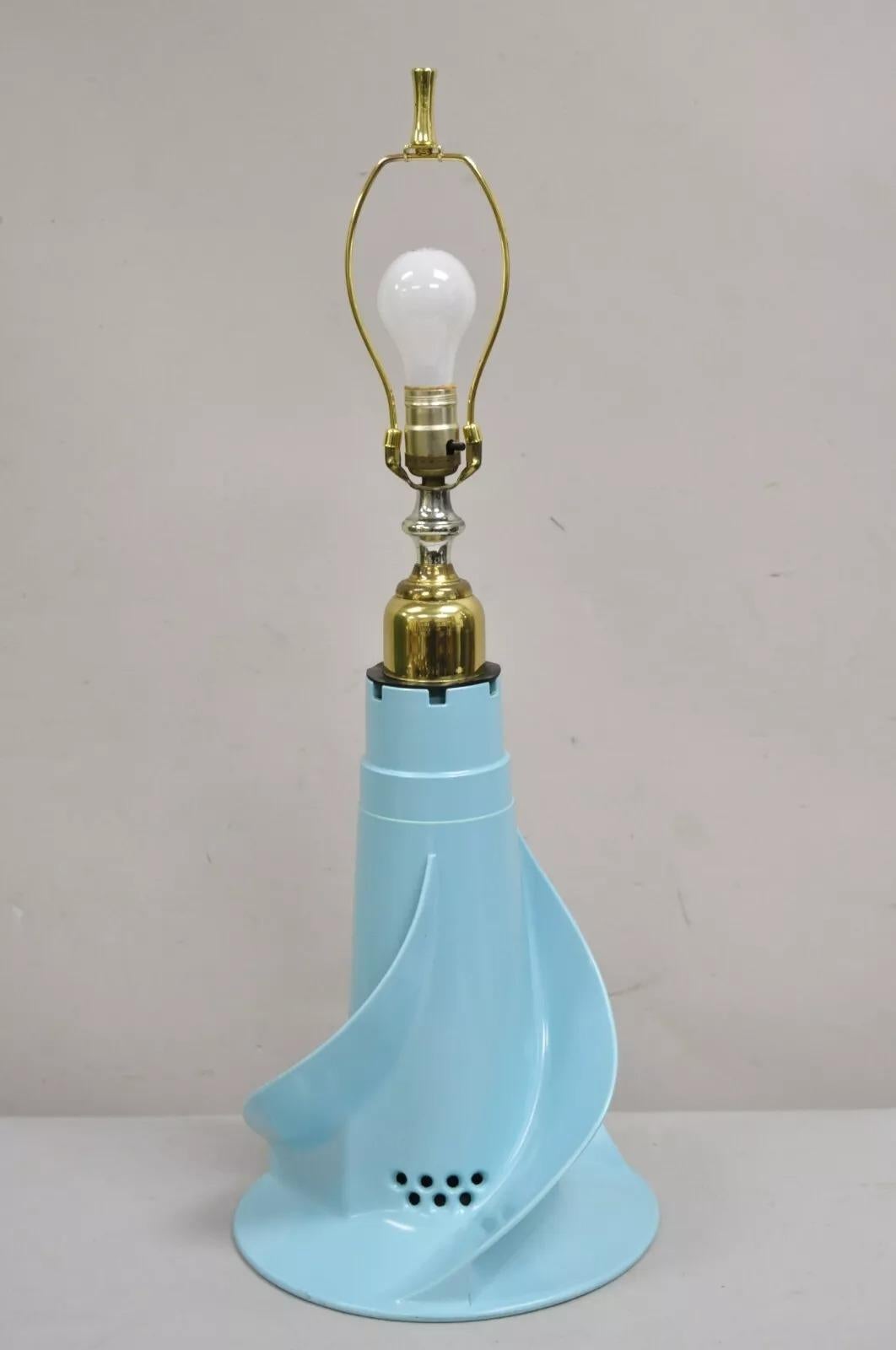Vintage Mid Century Modern Turquoise Blue Washing Machine Agitator Table Lamp For Sale 3