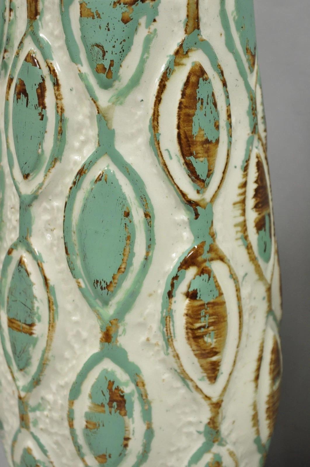 Céramique Paire de lampes de table Vintage Mid Century Modern en céramique bleu turquoise et blanc en vente