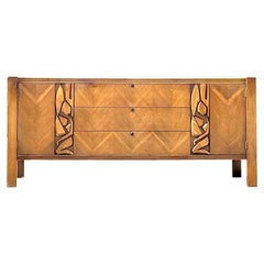 Credenza Tiki d'epoca della United Furniture, metà del secolo scorso, per Modernage