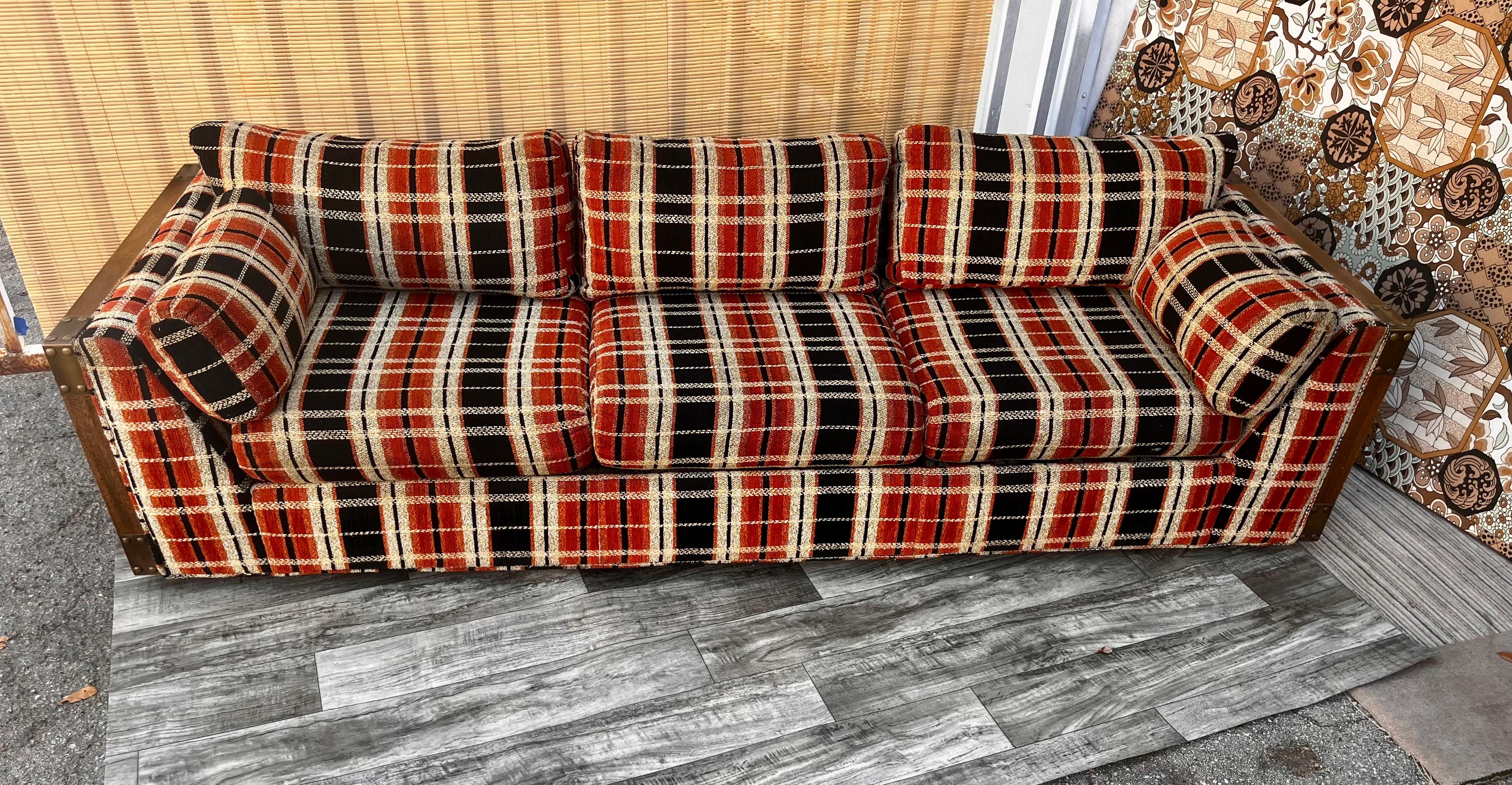 70s plaid couch