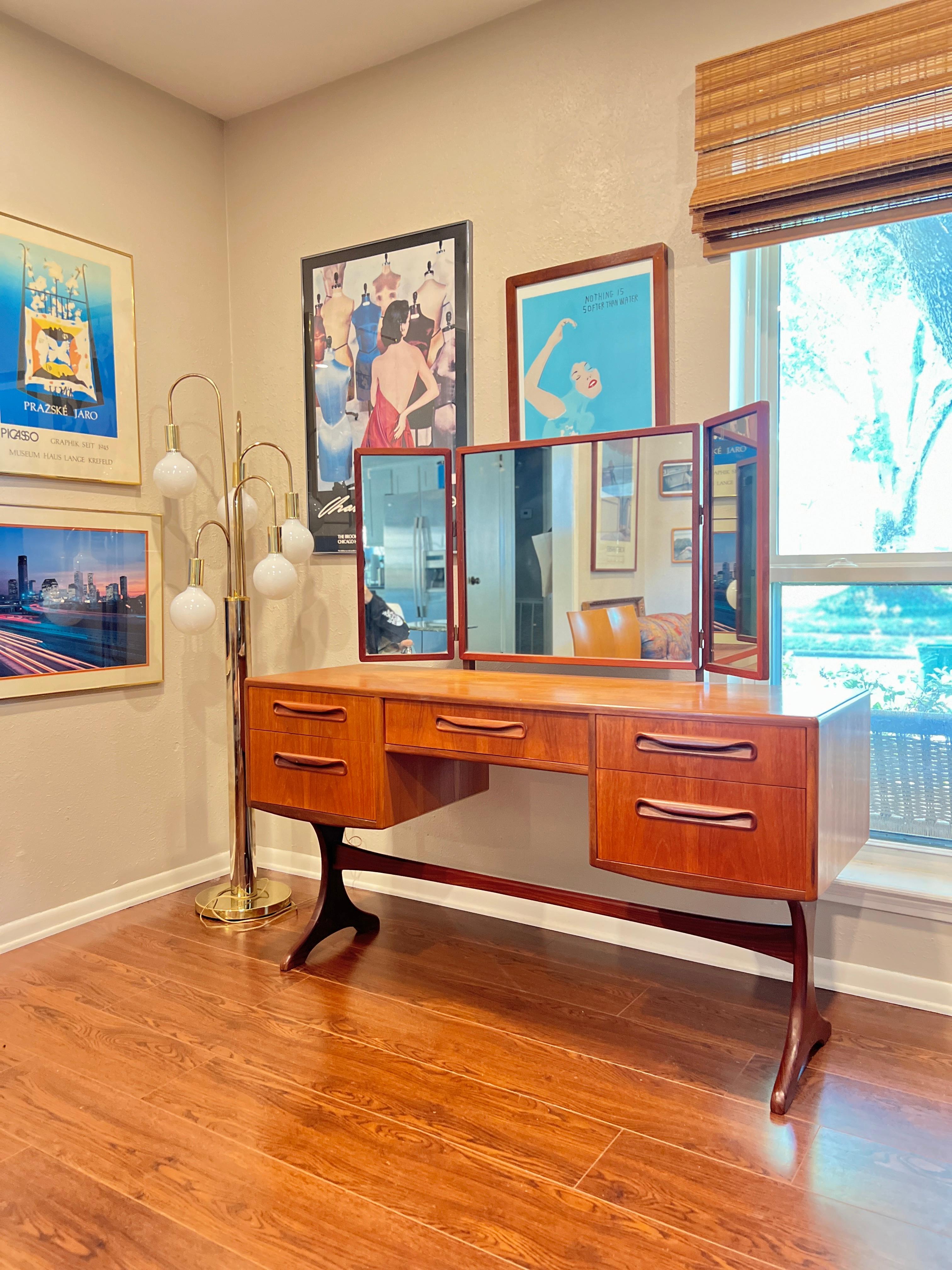 Vintage Mid-Century Modern Vanity / Desk by G-Plan, Part of Their Fresco Range 3