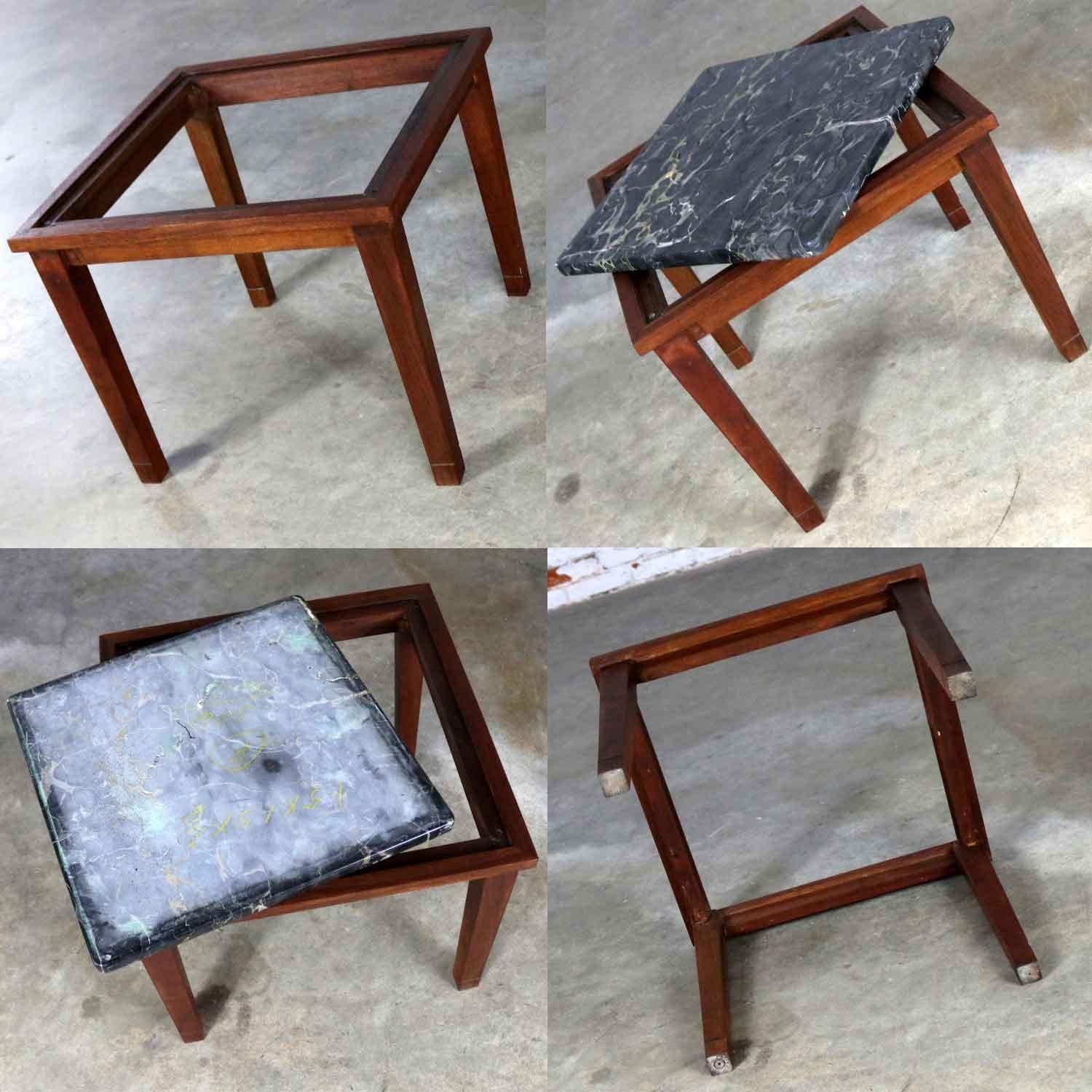 Table d'appoint ou d'extrémité carrée vintage en noyer et marbre noir de style mi-siècle moderne en vente 6