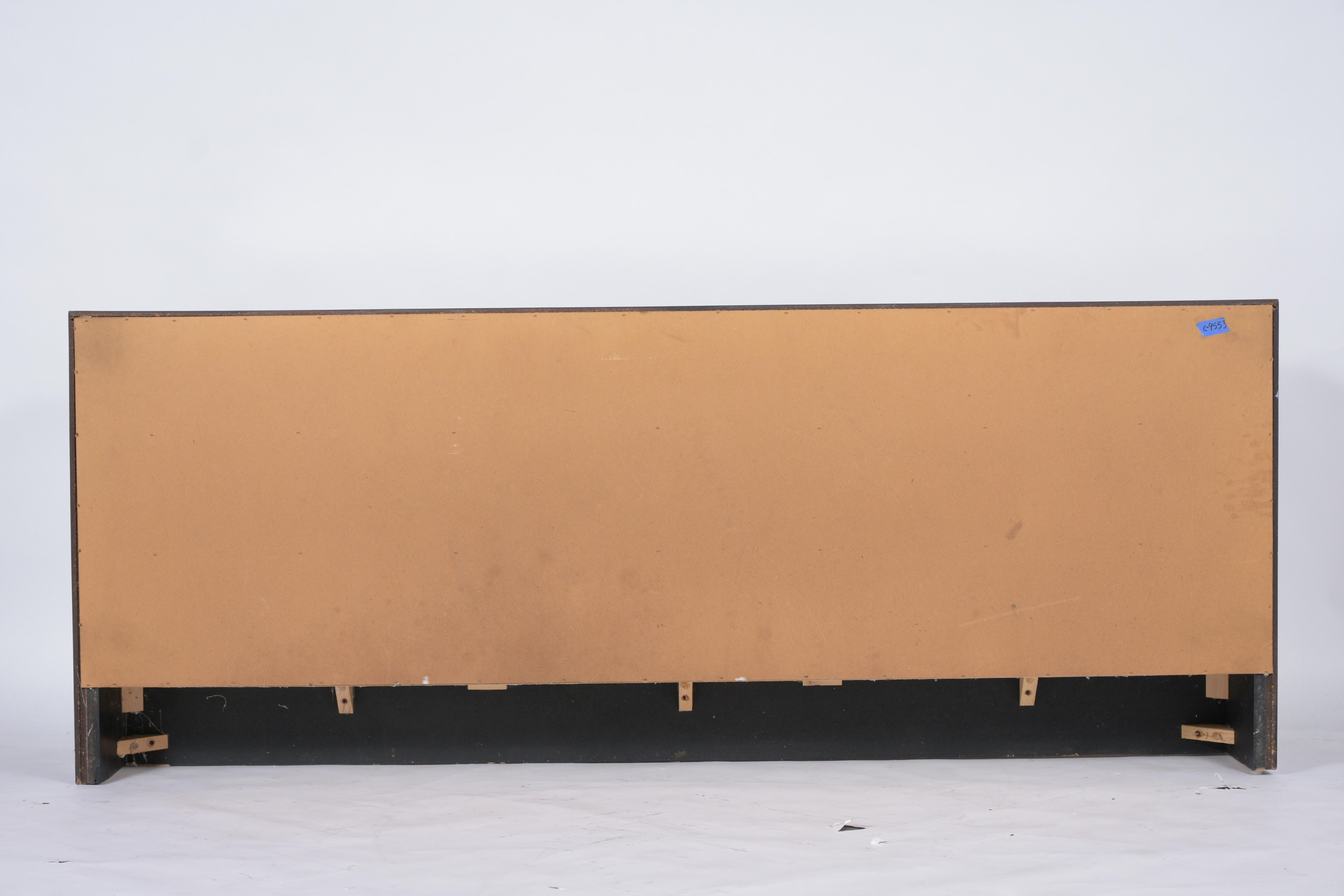 Vintage Mid-Century Modern Walnut Chest of Drawers 5