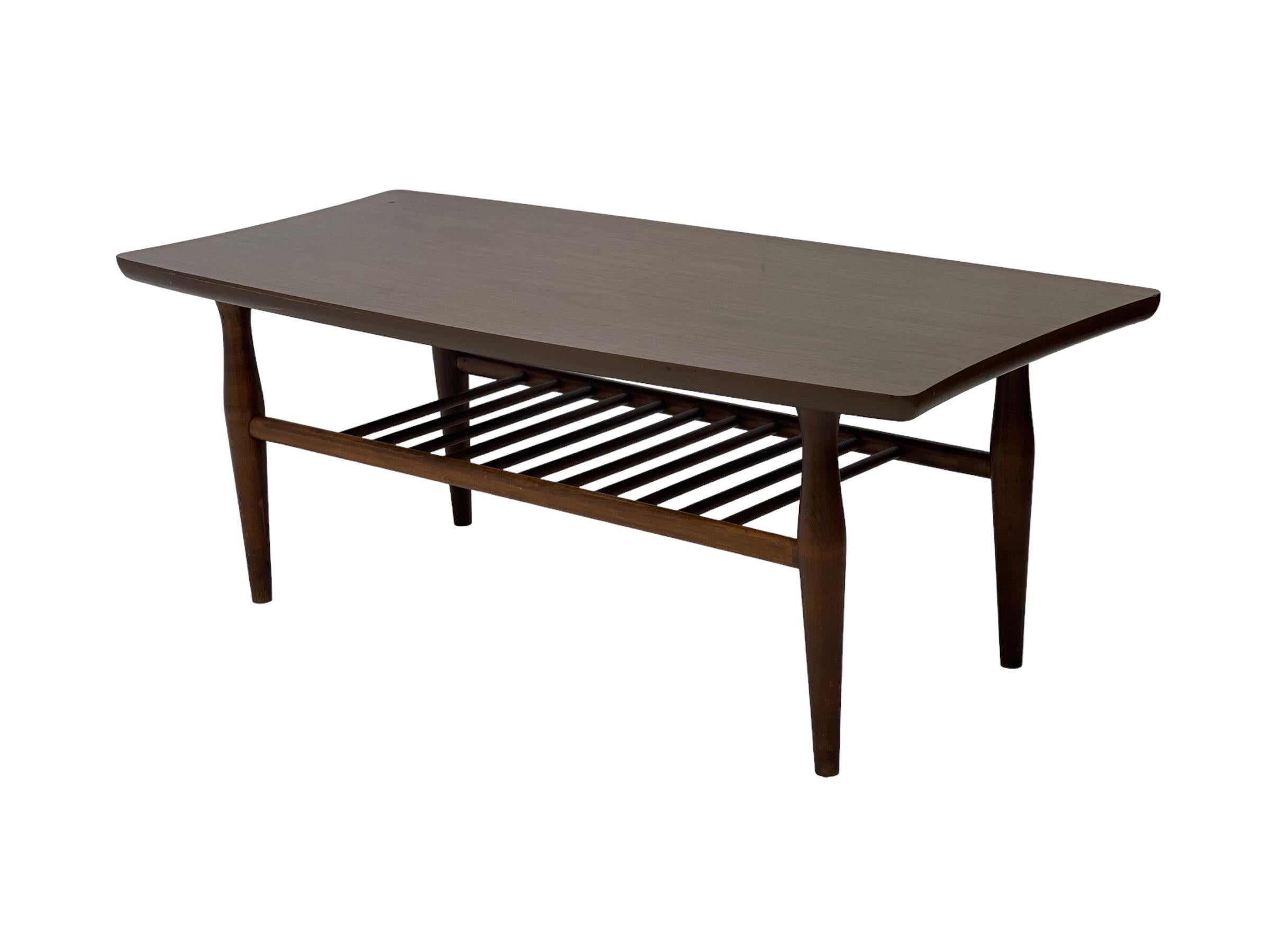 Vintage Mid-Century Modern Walnut Coffee Table with Shelf For Sale 4