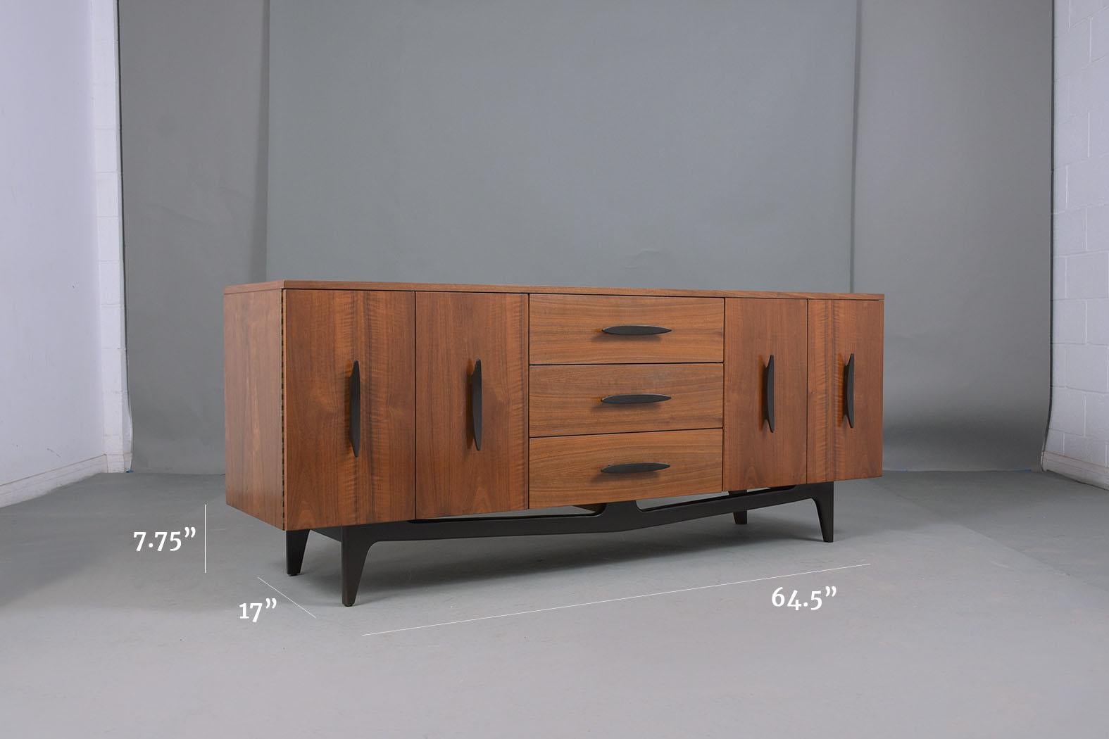 Vintage Mid-Century Modern Lacquered Credenza 1