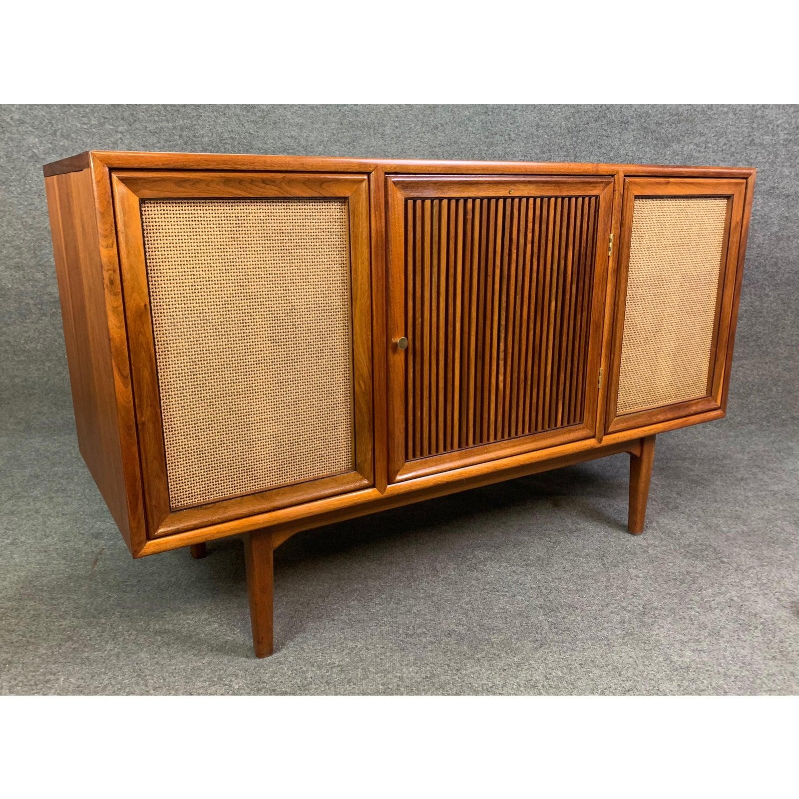 Here is a beautiful midcentury stereo console-cabinet designed by Kipp Stewart and Stewart McDougall from the sought after 