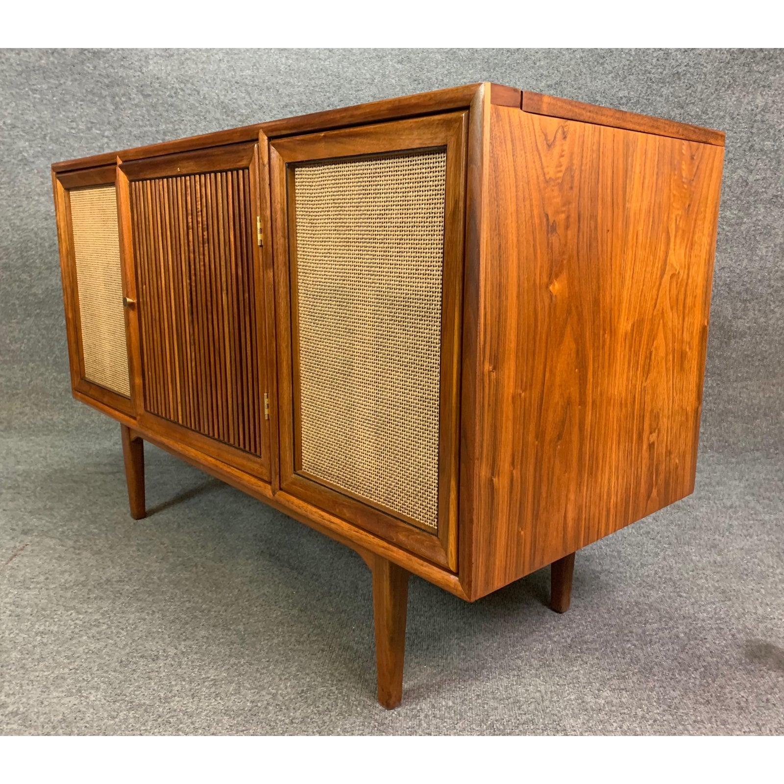 mid century modern stereo console