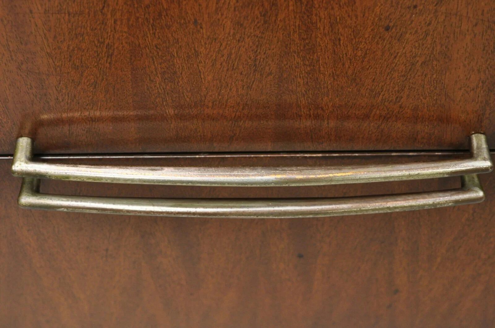 Vintage Mid Century Modern Nussbaum Double Pedestal Base Nachttisch Nachttisch im Angebot 5