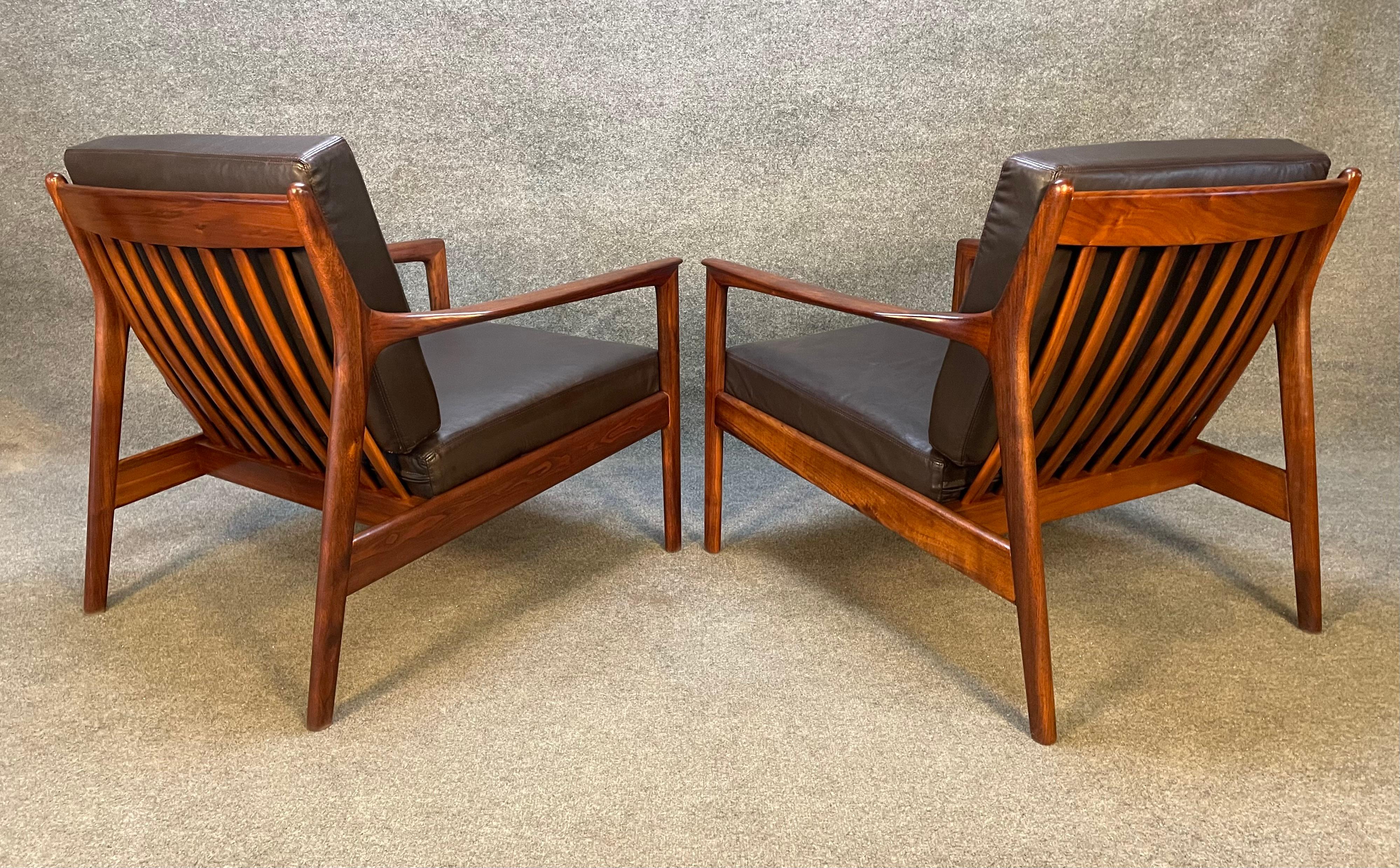 Woodwork Vintage Mid-Century Modern Walnut DUX Lounge Chairs 