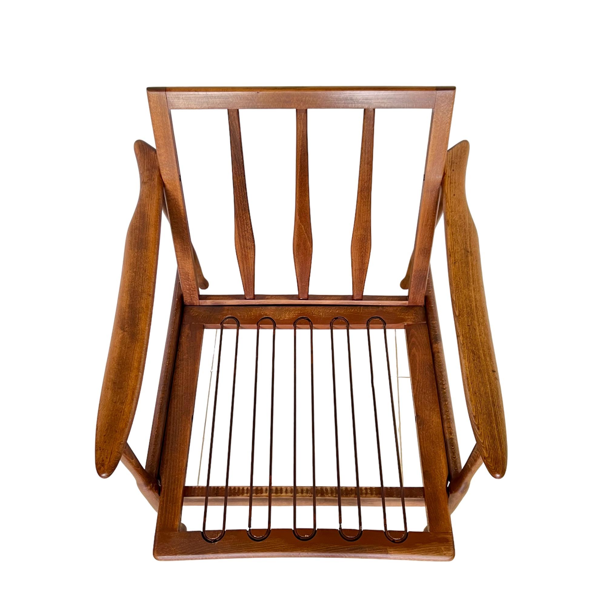 Vintage Mid-Century Modern Walnut Easy Chair 3