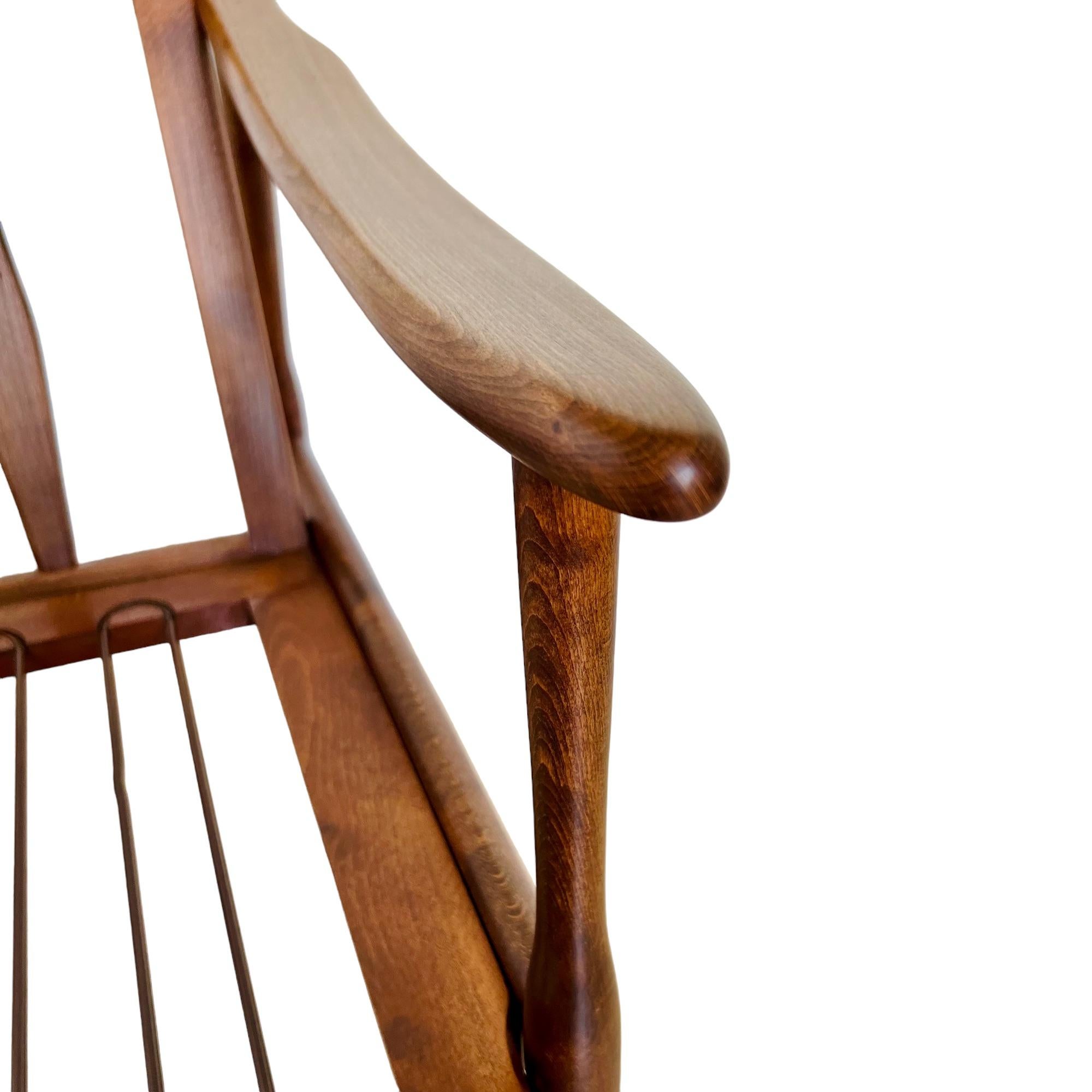Vintage Mid-Century Modern Walnut Easy Chair 5