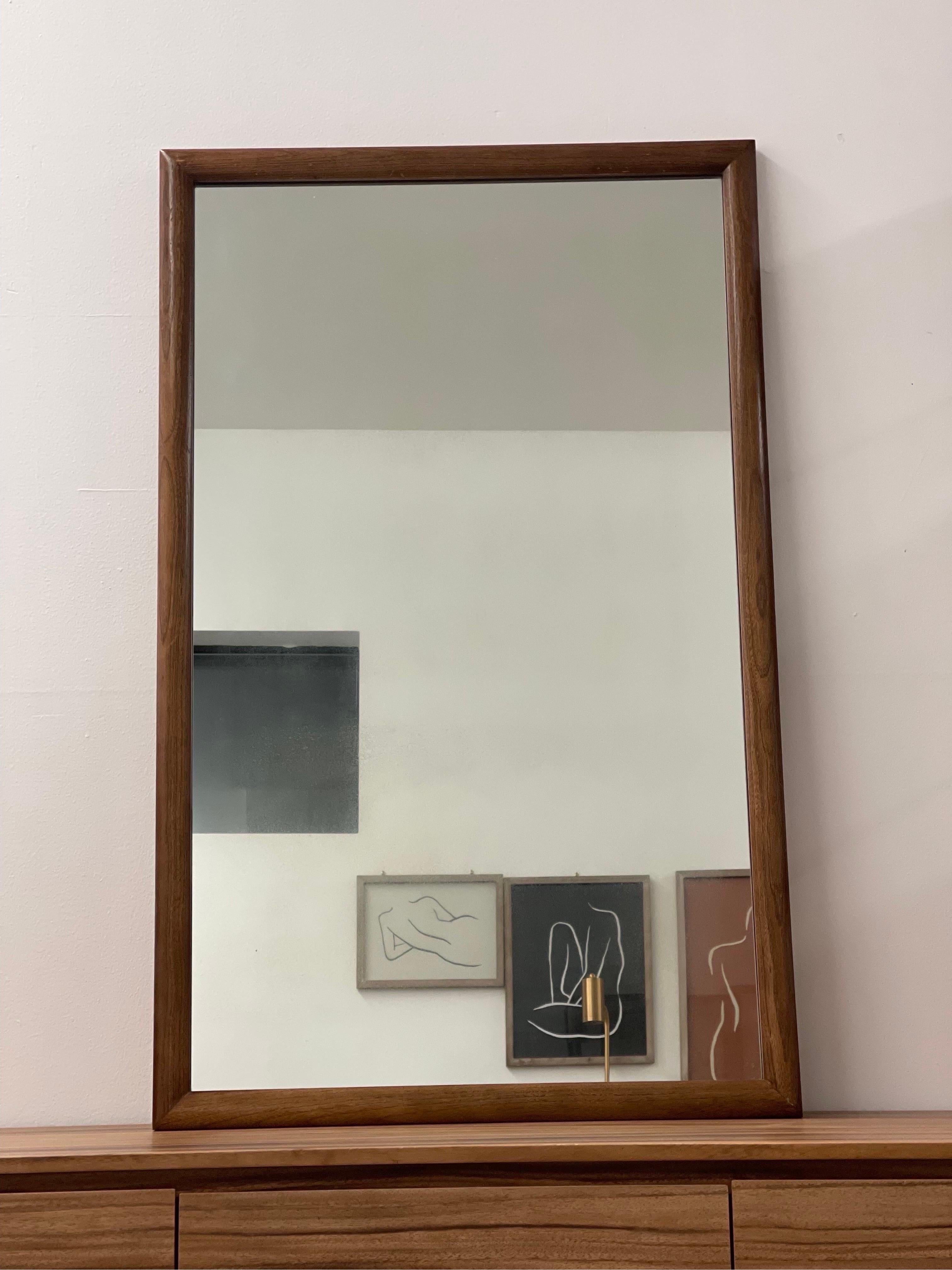 Vintage Mid Century Modern Walnut Framed wall Mirror by Airy Furniture Co. In Good Condition For Sale In Seattle, WA