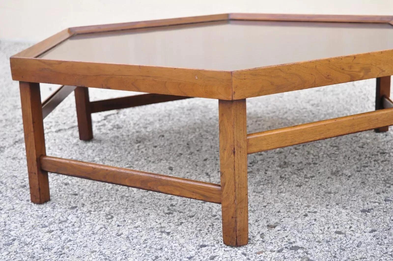 Unknown Vintage Mid Century Modern Walnut Hexagonal Coffee Table with Black Masonite Top For Sale