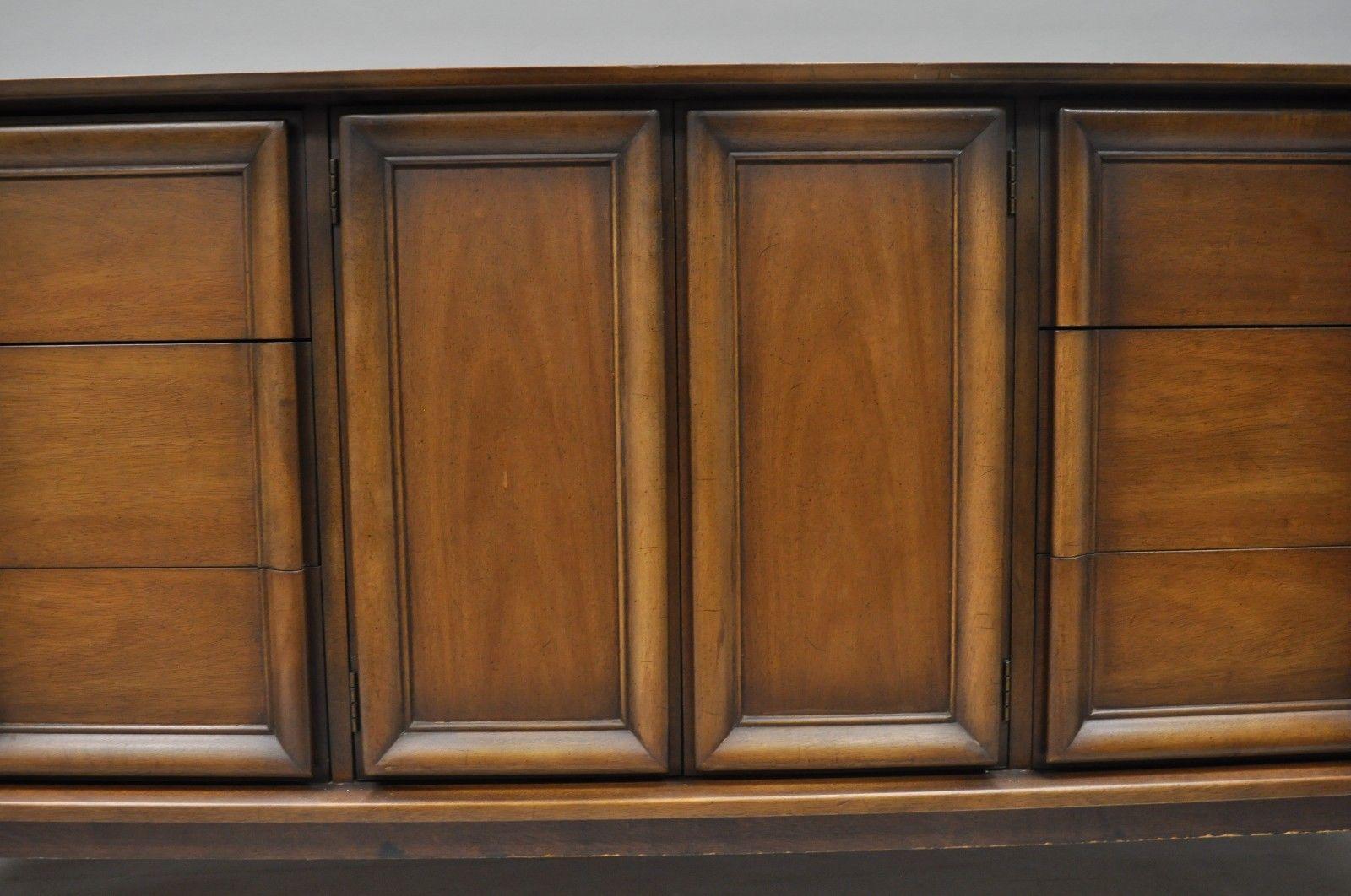 Vintage Mid-Century Modern Walnut Long Dresser Credenza Cabinet Drexel Pacer 5