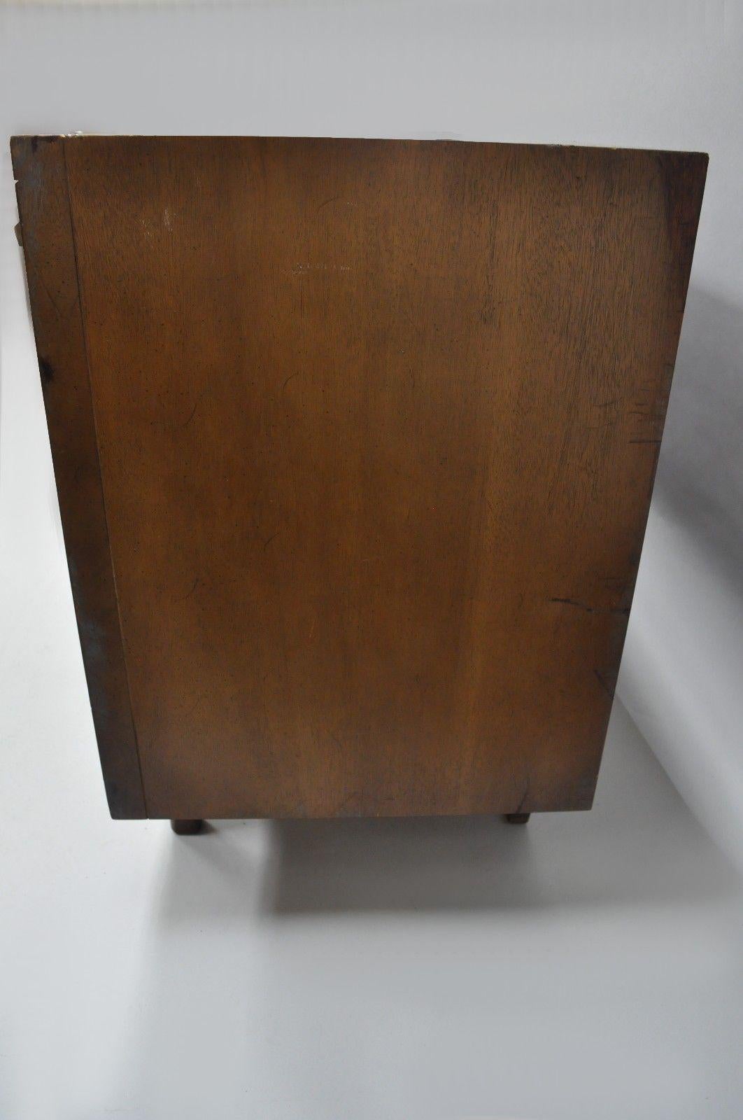 Vintage Mid-Century Modern Walnut Long Dresser Credenza Cabinet Drexel Pacer 4