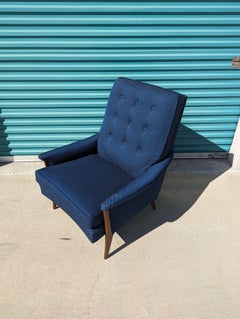 Vintage Mid Century Modern Walnut Lounge Armchair by Kroehler