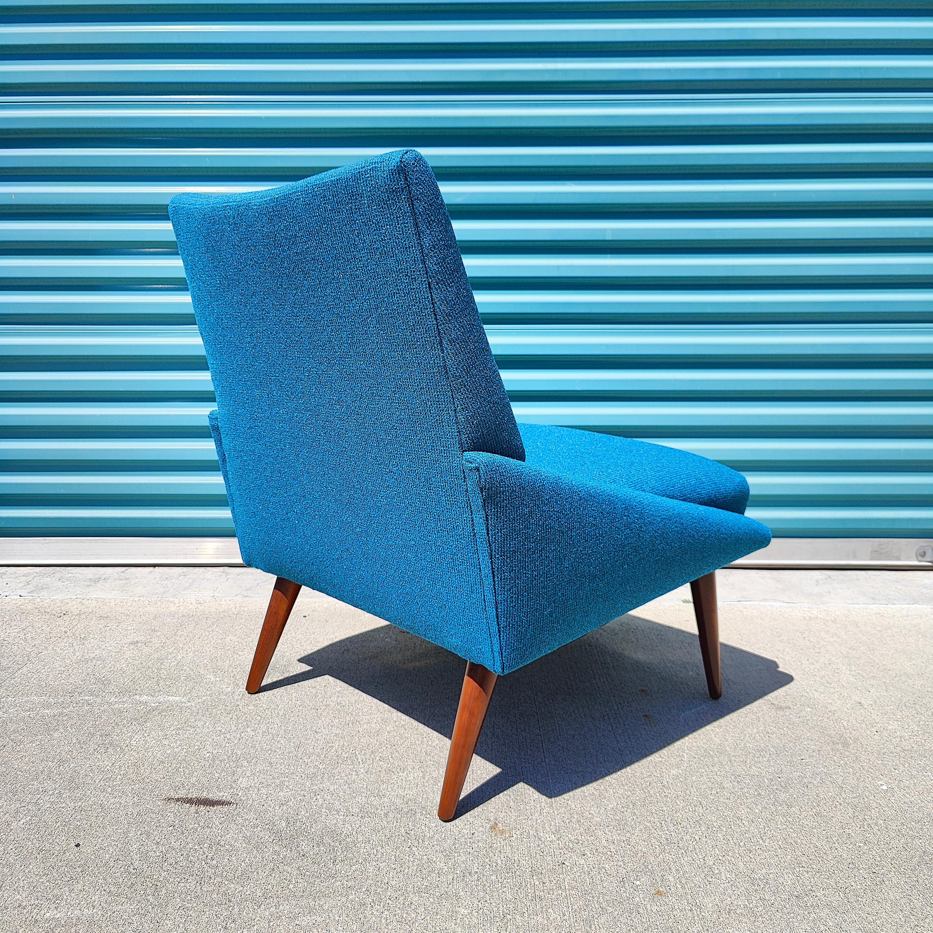 Vintage Mid Century Modern Walnut Lounge Chair by Kroehler, c1960s  6