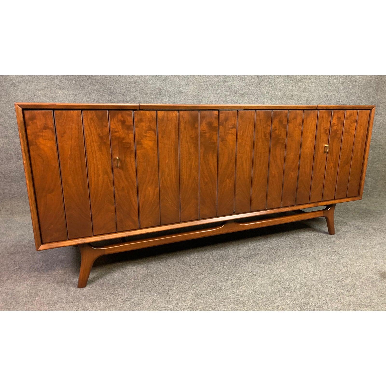 Mid-20th Century Vintage Mid-Century Modern Walnut Stereo Console Credenza by Zenith