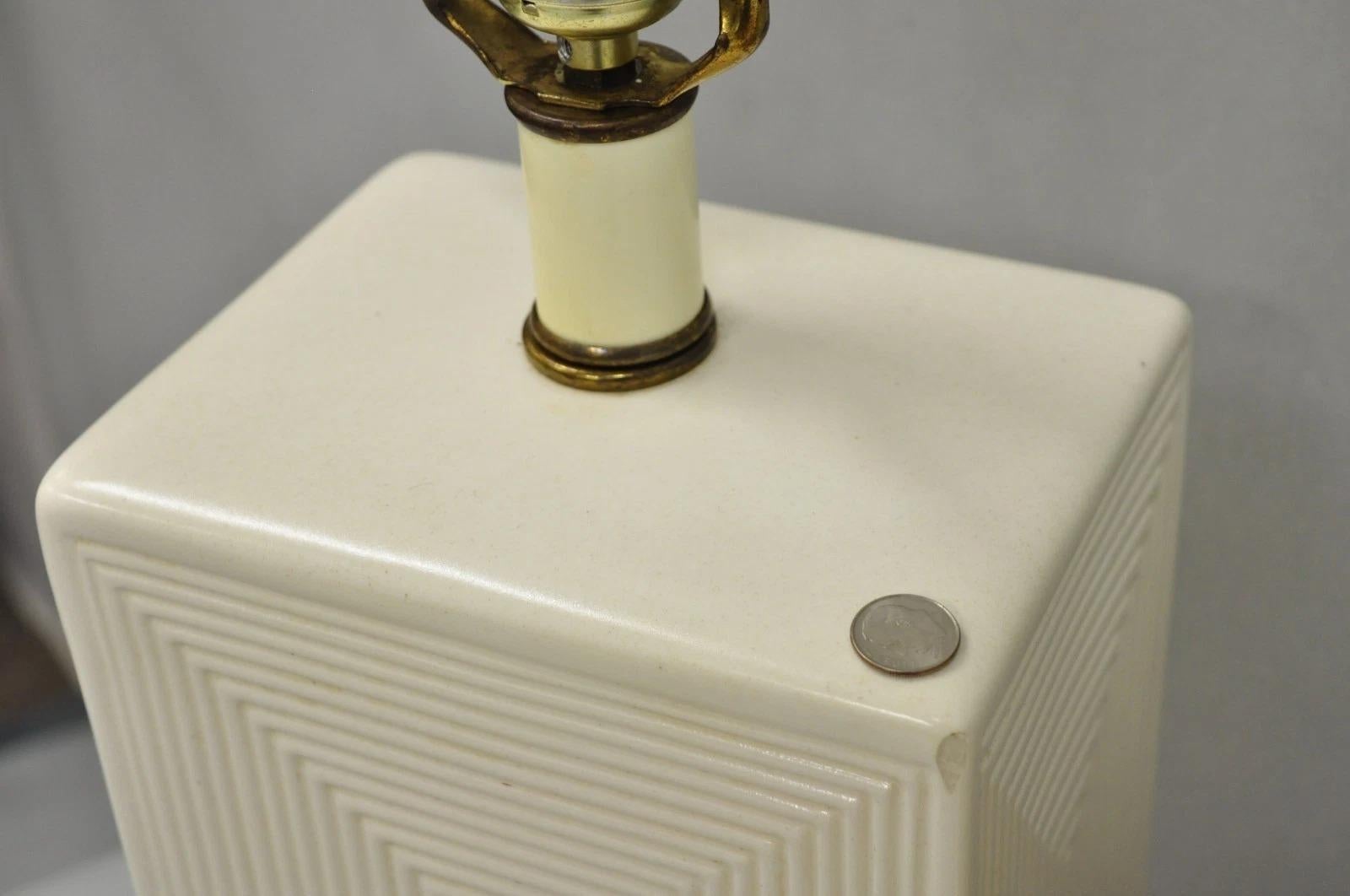 Vintage Mid Century Modern White Geometric Ceramic Cubist Table Lamps - a Pair For Sale 3