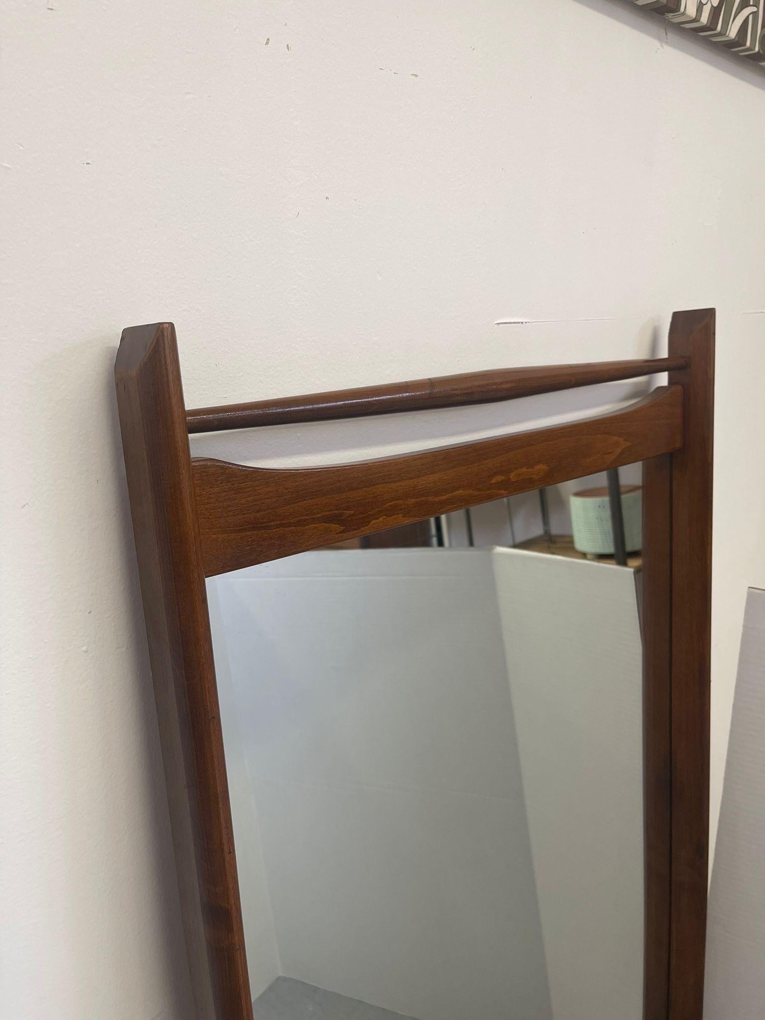 Vintage Mid Century Modern Wood Framed Mirror. In Good Condition For Sale In Seattle, WA