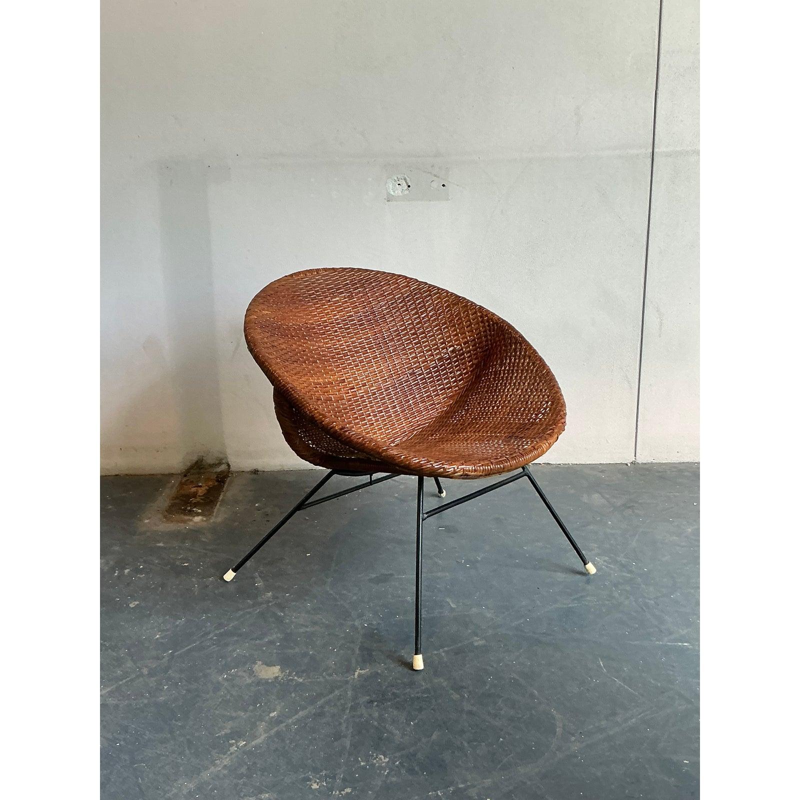 Vintage Mid-Century Modern Geflochtene Rattan Hoop Stuhl im Zustand „Gut“ im Angebot in West Palm Beach, FL