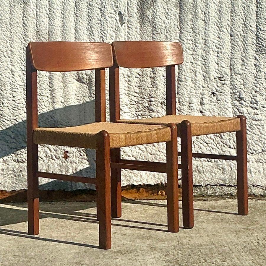 Vintage Mid-Century Modern Woven Rope Dining Chairs - Set of 2 For Sale 1