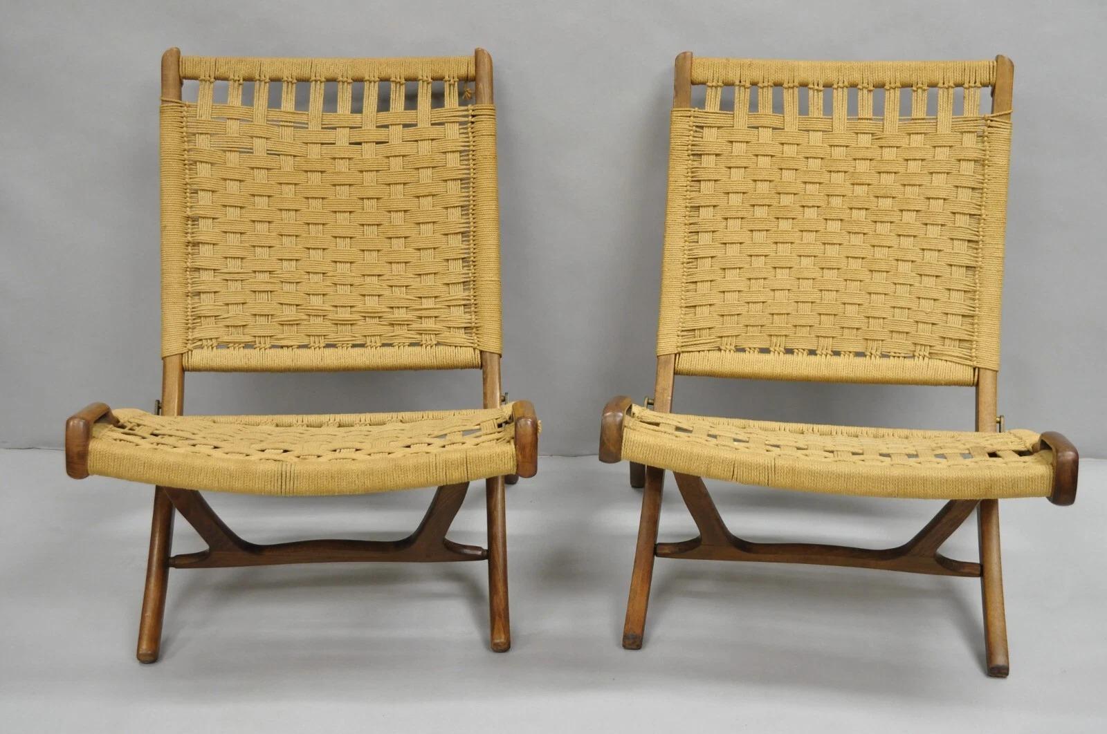 Vintage-Loungesessel aus Holz mit gewebtem Seil, Mid-Century Modern, klappbar, Paar (Moderne der Mitte des Jahrhunderts) im Angebot