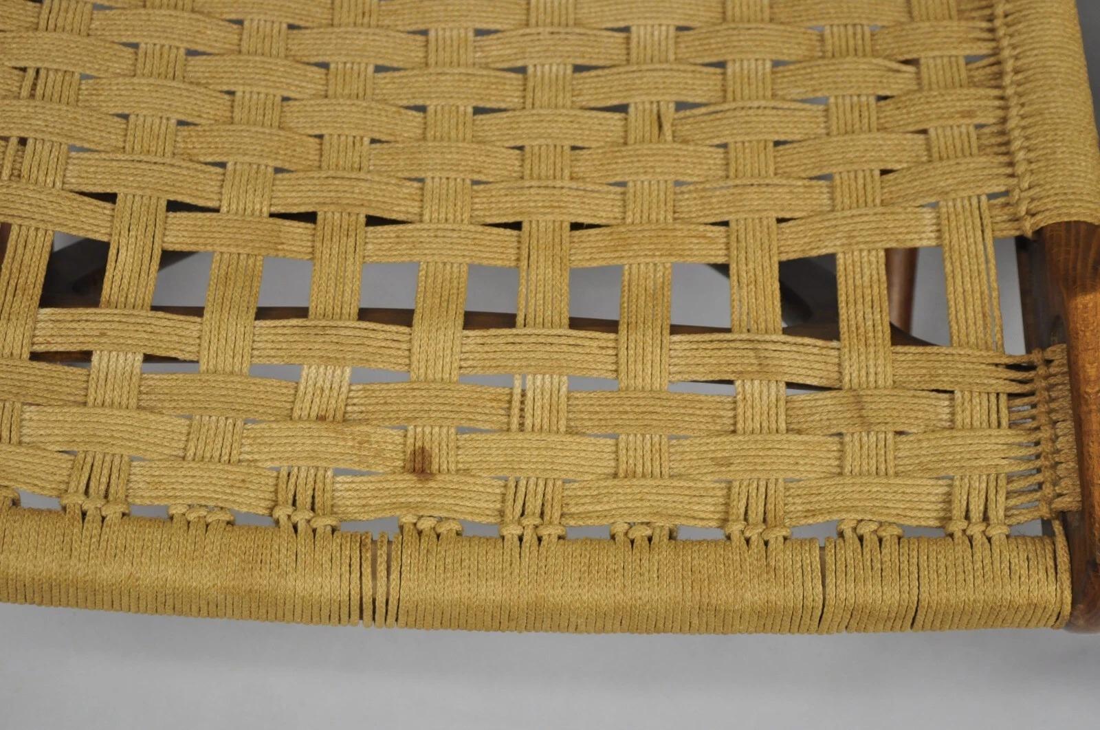 Vintage-Loungesessel aus Holz mit gewebtem Seil, Mid-Century Modern, klappbar, Paar (20. Jahrhundert) im Angebot