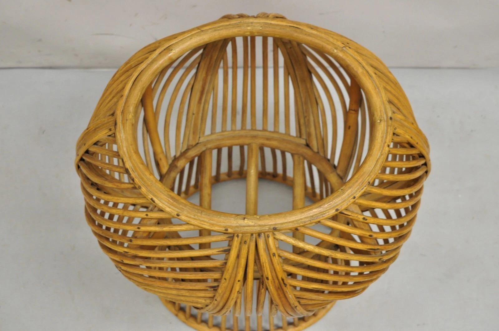 XX secolo Vintage Mid Century Modern intrecciato in vimini in stile Franco Albini in rattan per piante in vendita