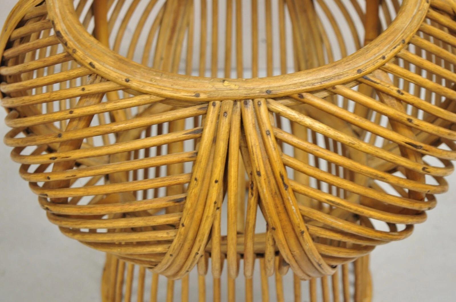 Vintage Mid Century Modern intrecciato in vimini in stile Franco Albini in rattan per piante in vendita 1