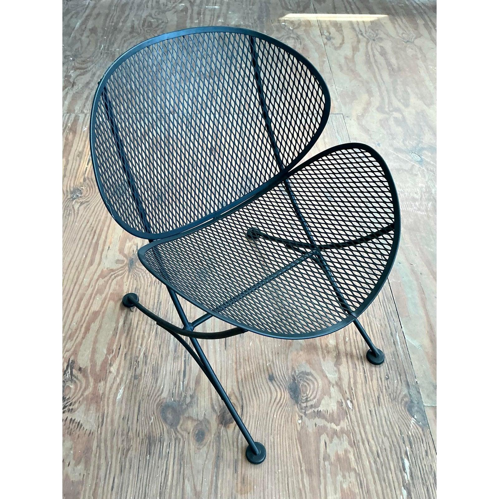Sillón de hierro forjado de mediados de siglo según Salterini en venta 3
