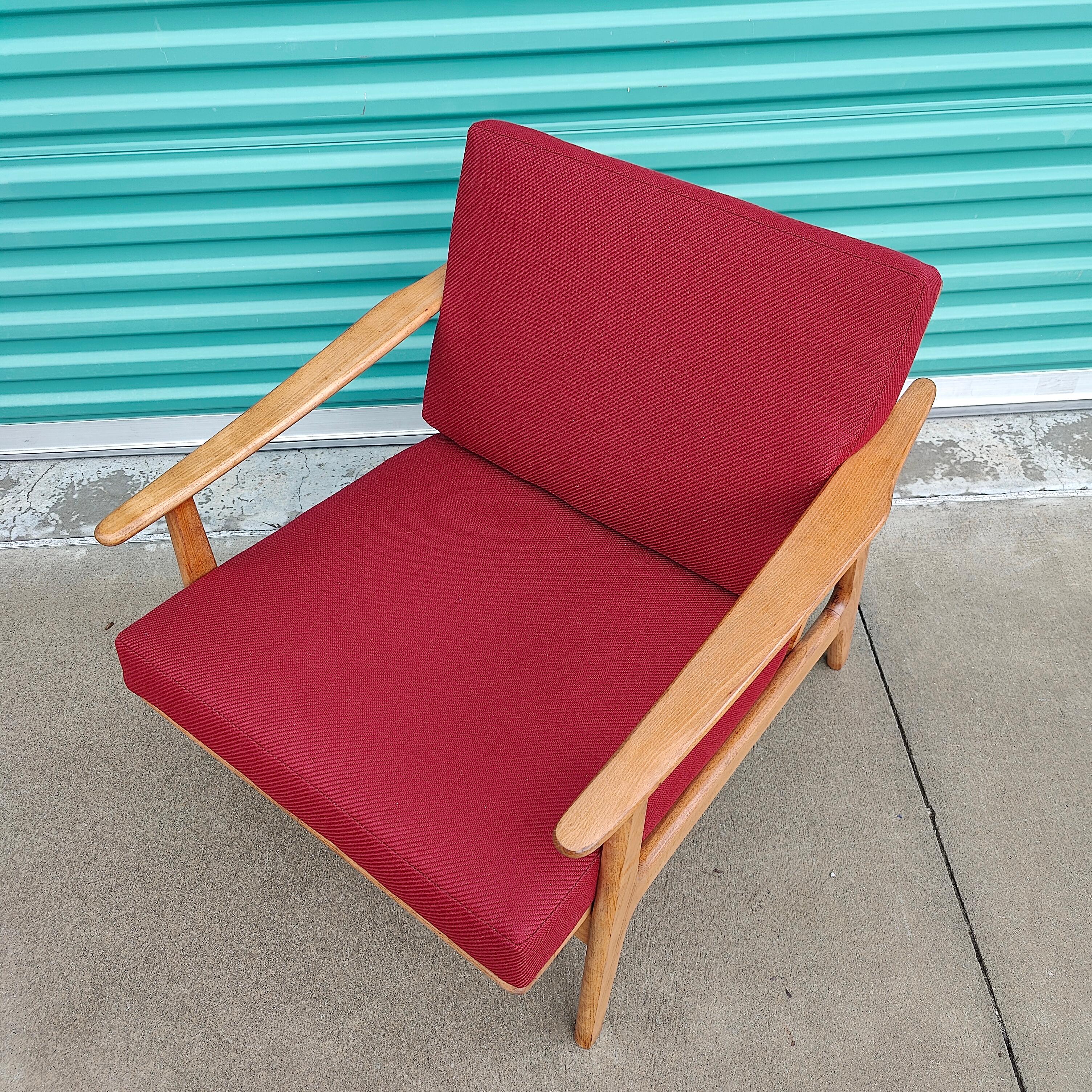 Vintage Mid-Century Modern Yugoslavian Lounge Chair For Sale 6