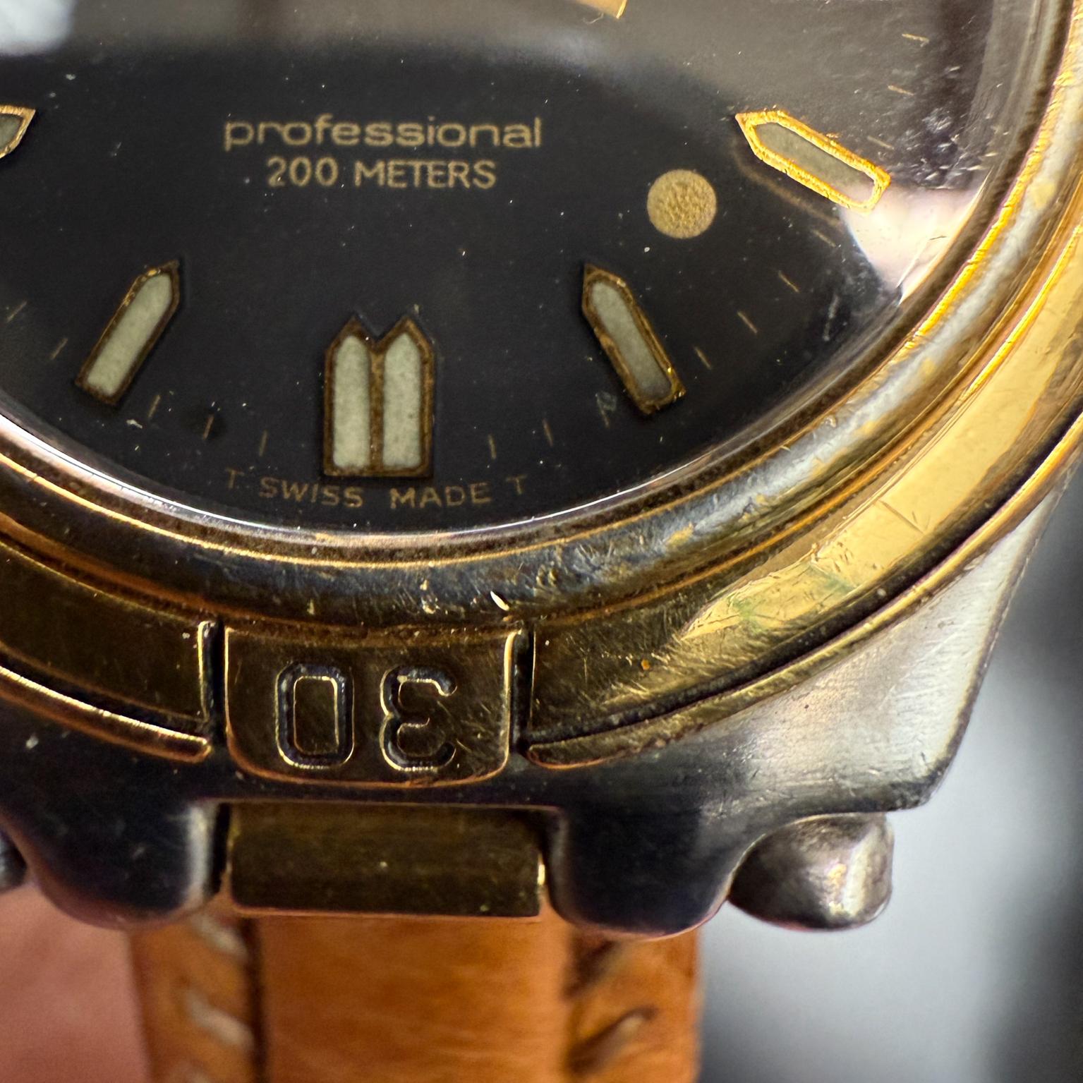 Montre Vintage Mid Century Modern Zodiac Professional 200m Bon état - En vente à Chula Vista, CA