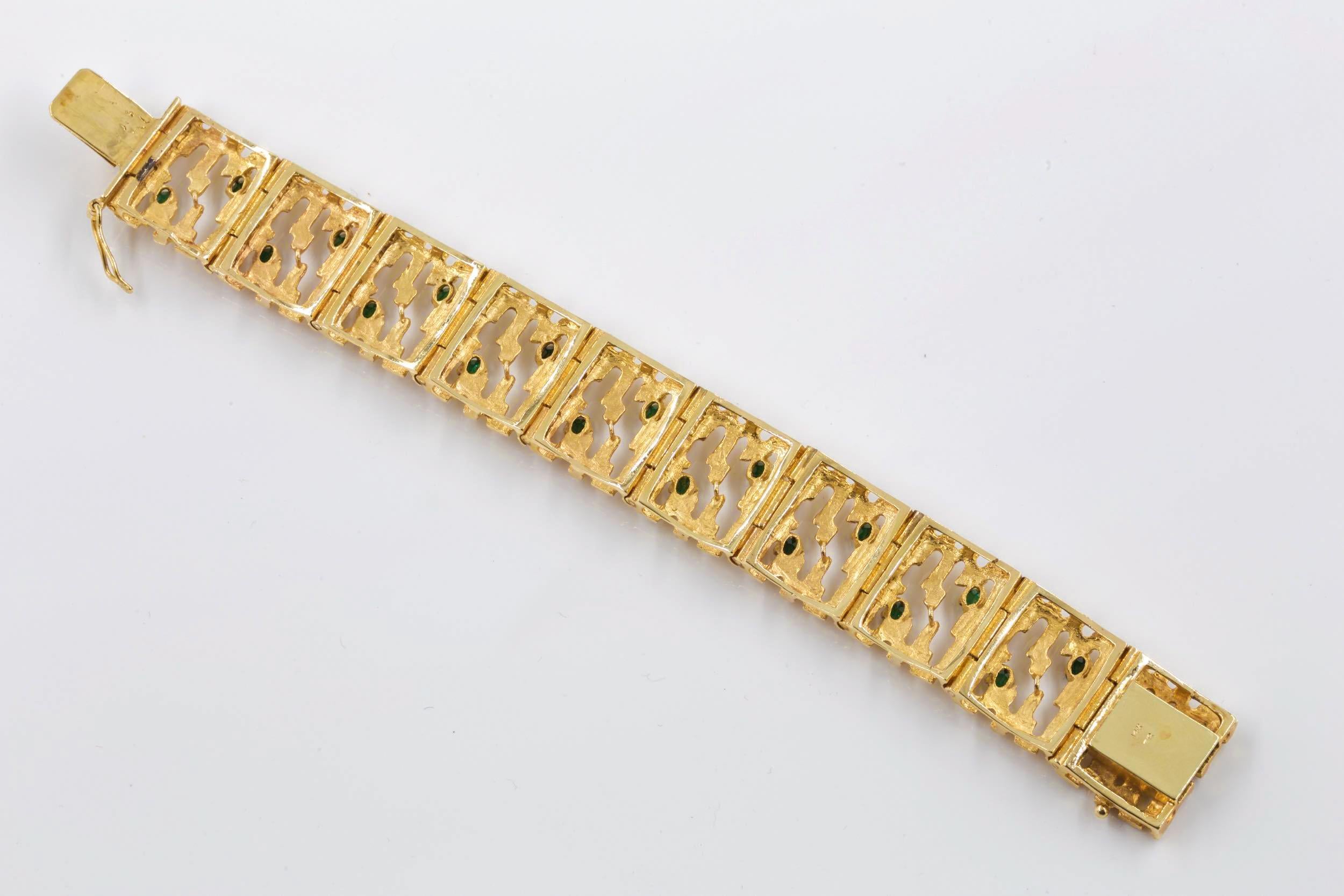 20ième siècle Bracelet vintage brutaliste moderniste du milieu du siècle dernier en or jaune 14 carats en vente