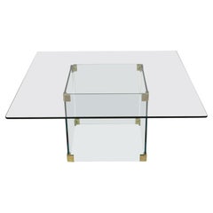 Table basse vintage moderniste du milieu du siècle en verre par Pace avec base à piédestal en verre