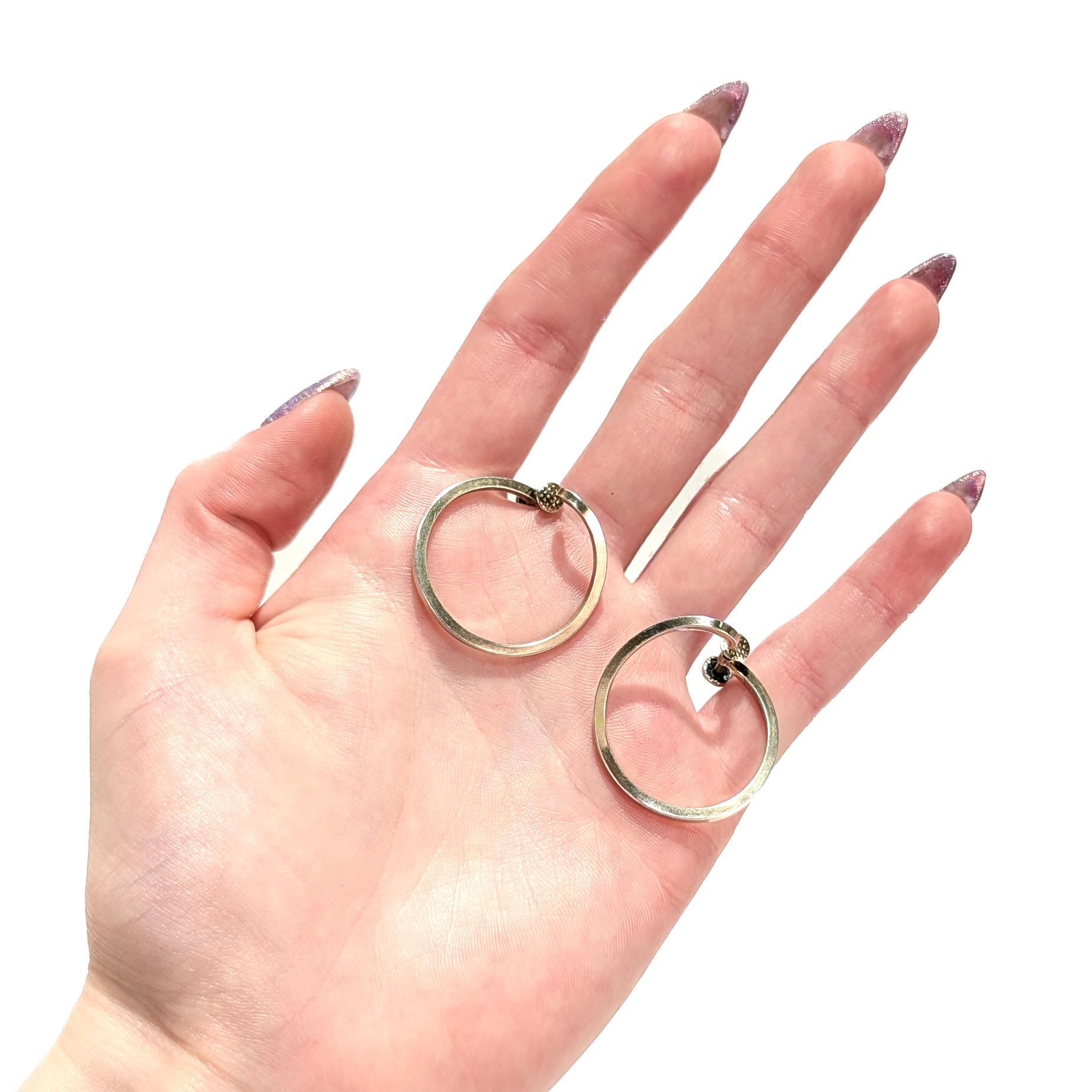 Vintage Mid-Century Modernist Paul Lobel Gilt Sterling Silver Hoop Earrings In Good Condition For Sale In Philadelphia, PA