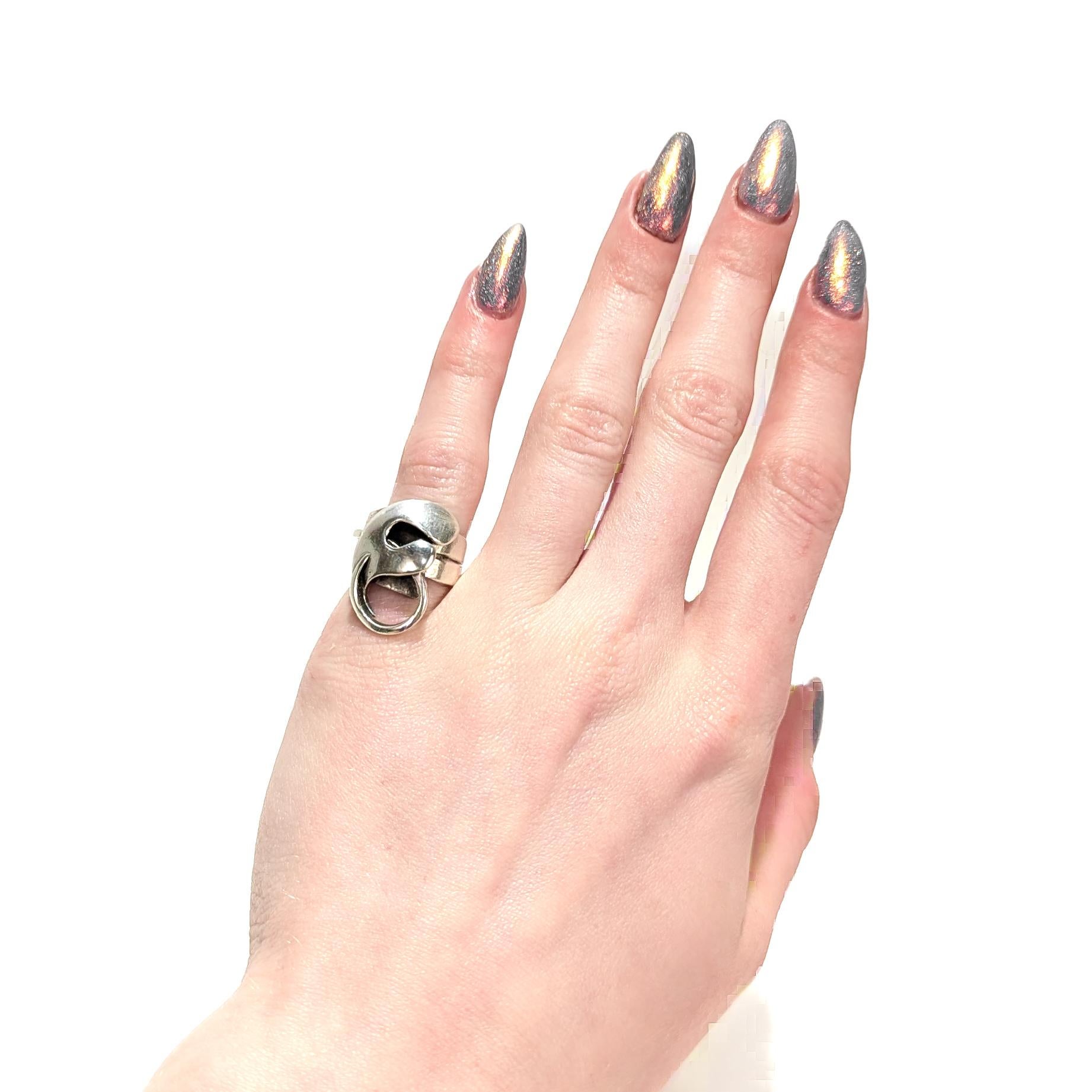 Anello da cocktail astratto d'epoca in argento di Paul Lobel, modernista della metà del secolo scorso In condizioni buone in vendita a Philadelphia, PA