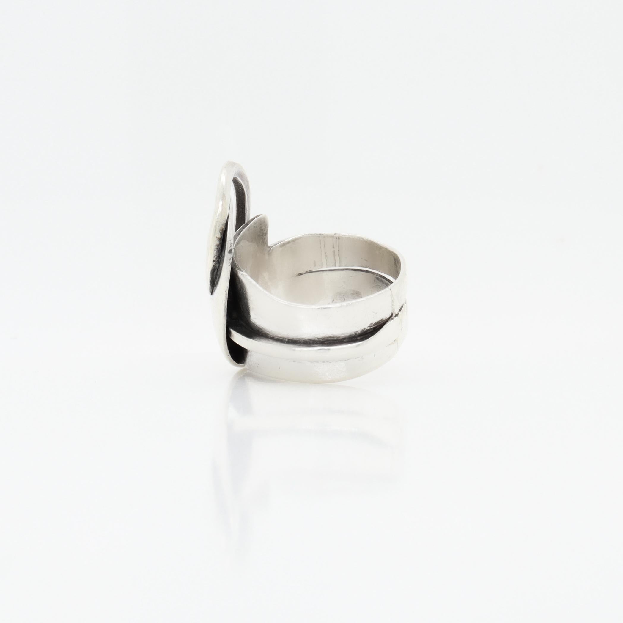 Anello da cocktail astratto d'epoca in argento di Paul Lobel, modernista della metà del secolo scorso in vendita 4